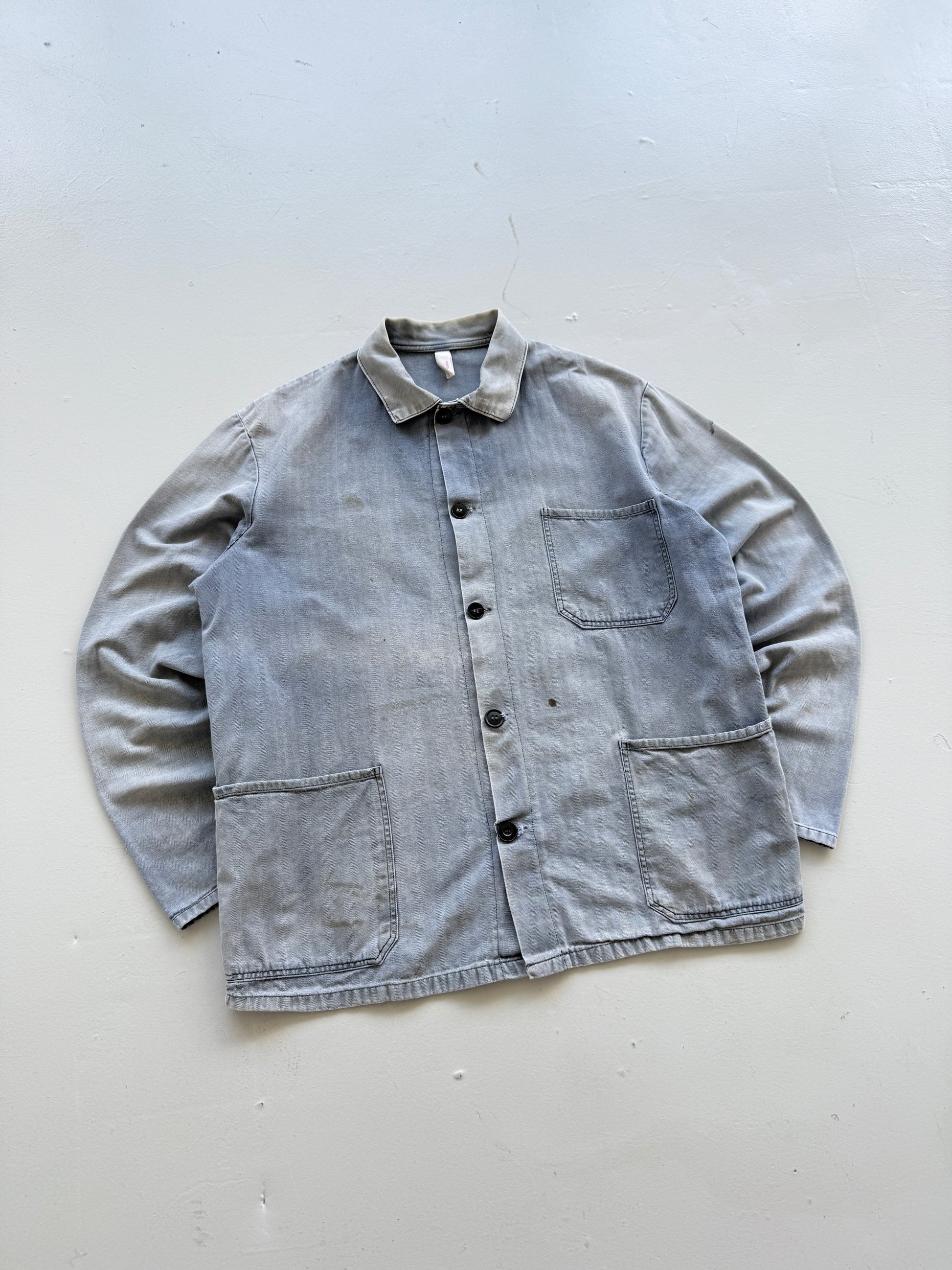 Thrashed Faded Blue French Vintage Workwear Chore Jacket CH361 - Small
