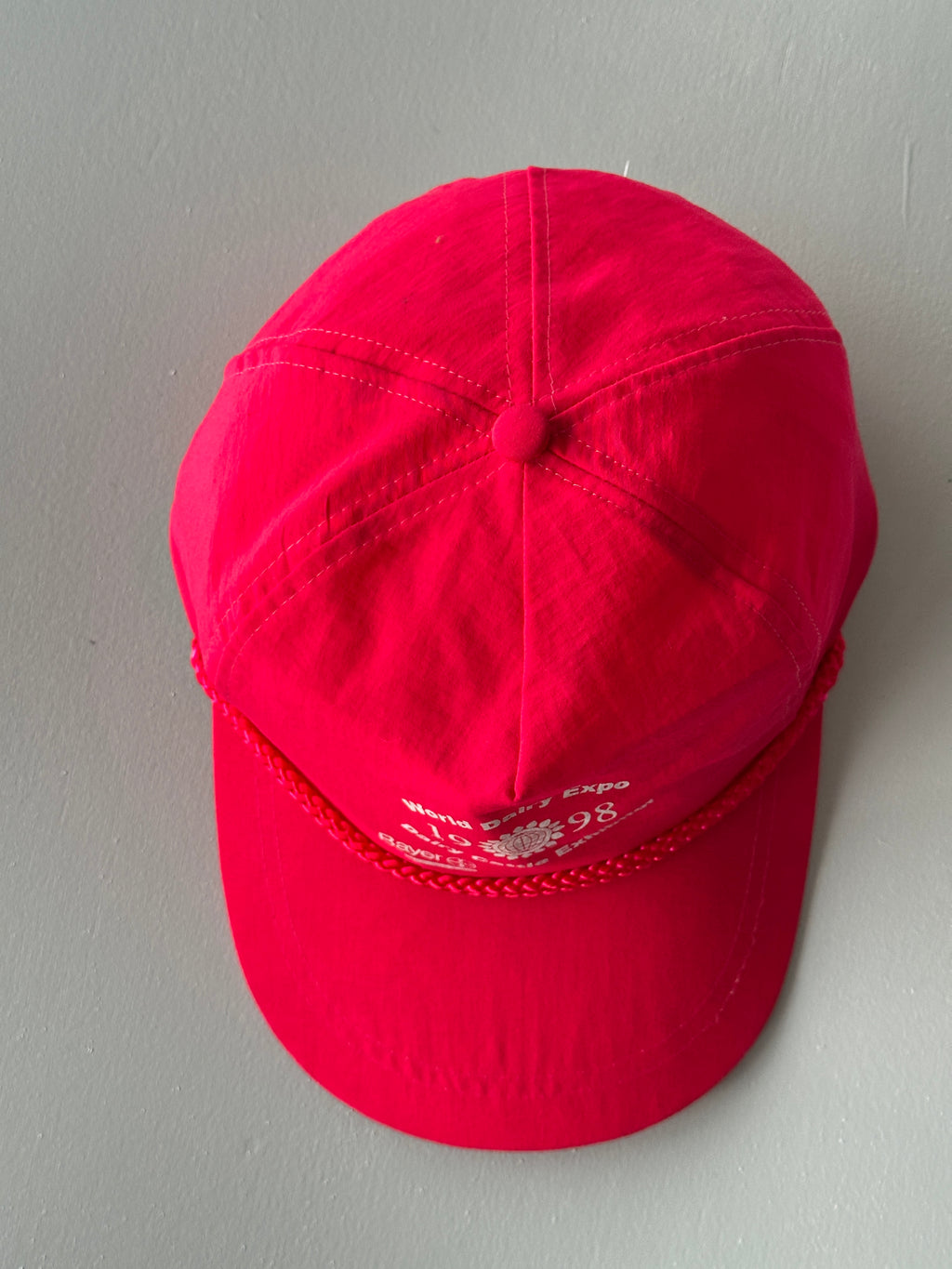 Red World Dairy Expo 1998 Vintage SnapBack Trucker Cap
