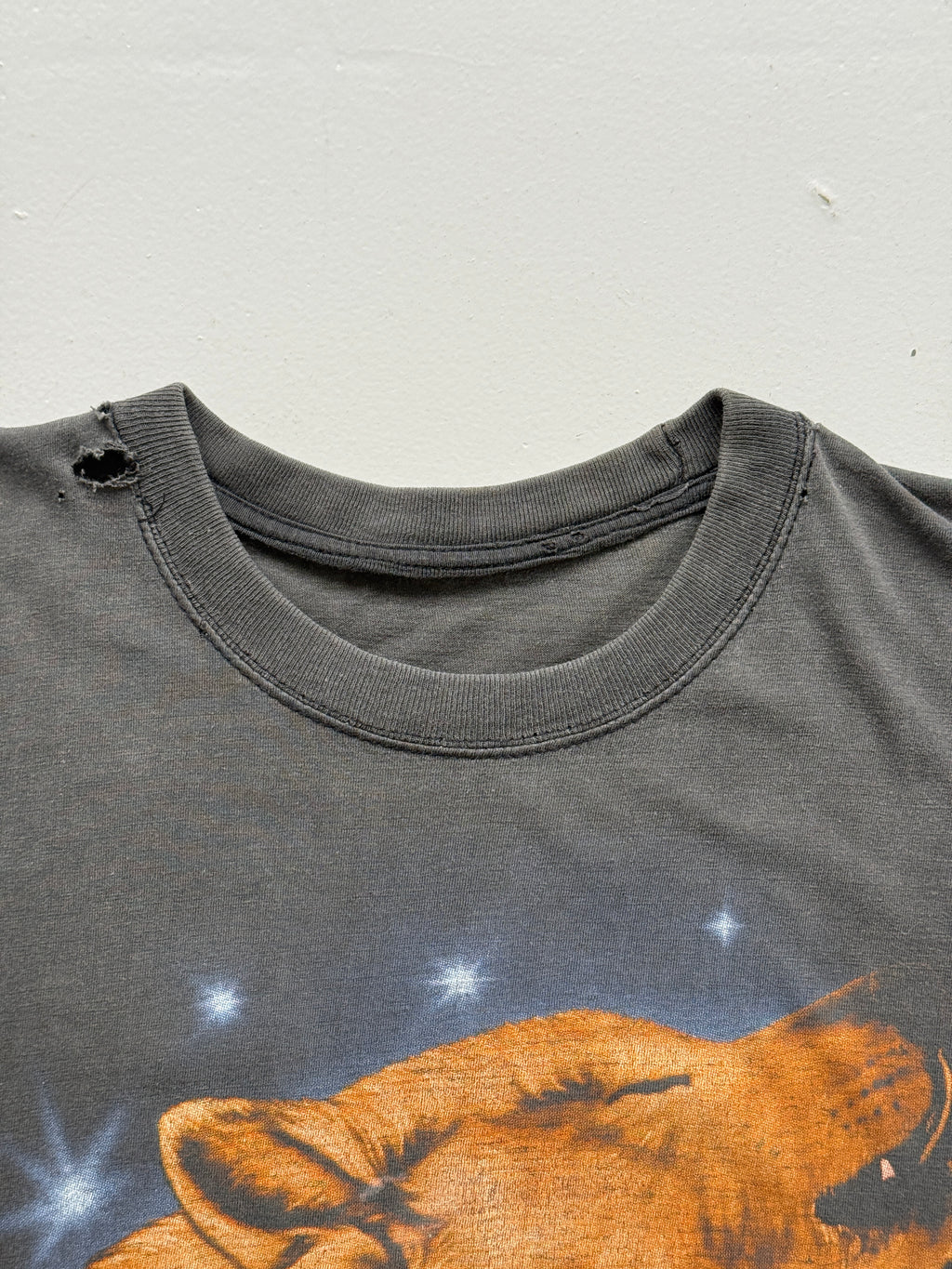 Faded Wolf & Truck 90's Vintage Graphic T-Shirt - Medium