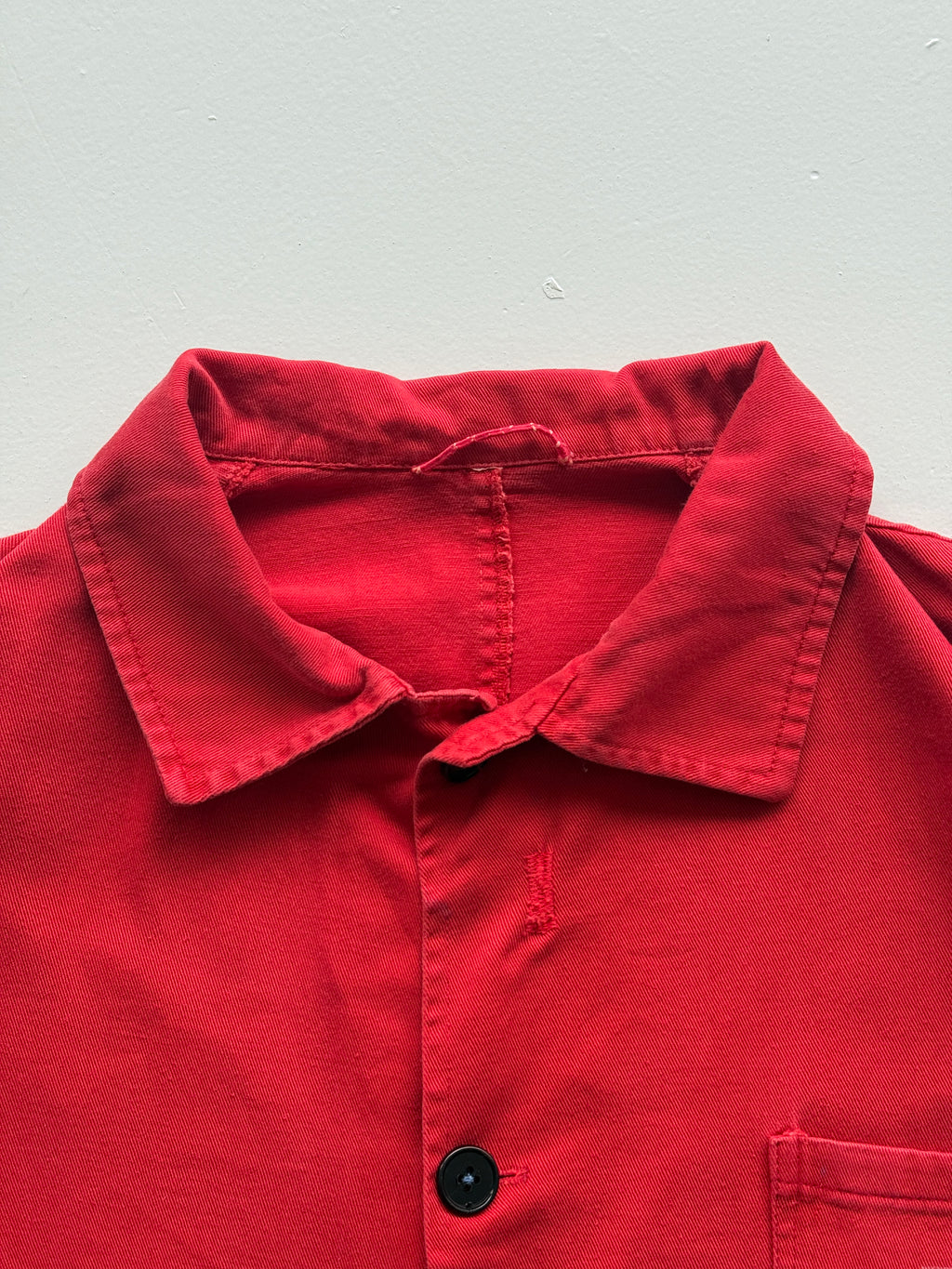 Red Thrashed French Chore Jacket 80's Vintage Workwear CH218 - Medium