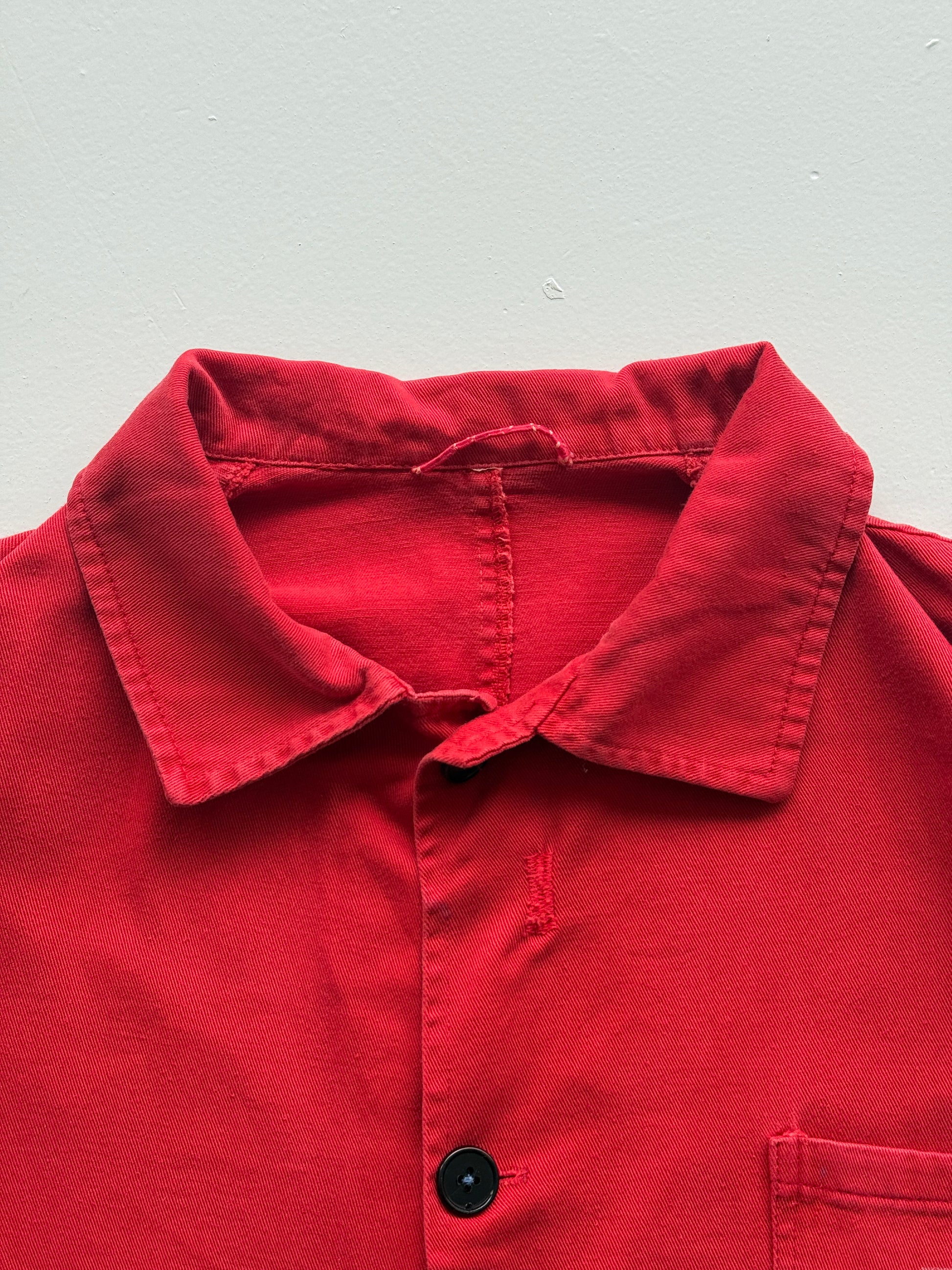 Red Thrashed French Chore Jacket 80's Vintage Workwear CH218 - Medium