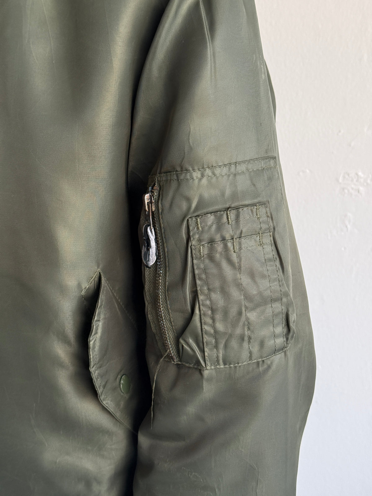 Olive Green MA-1 Style 90's Vintage Bomber Jacket - Medium