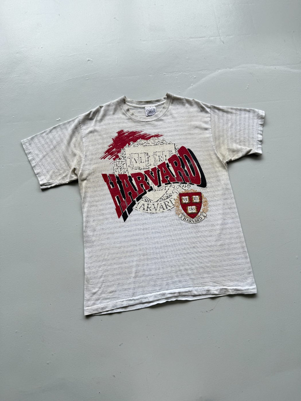 Savvy Sportswear Harvard University Graphic 90s Vintage Single Stitch T-Shirt -