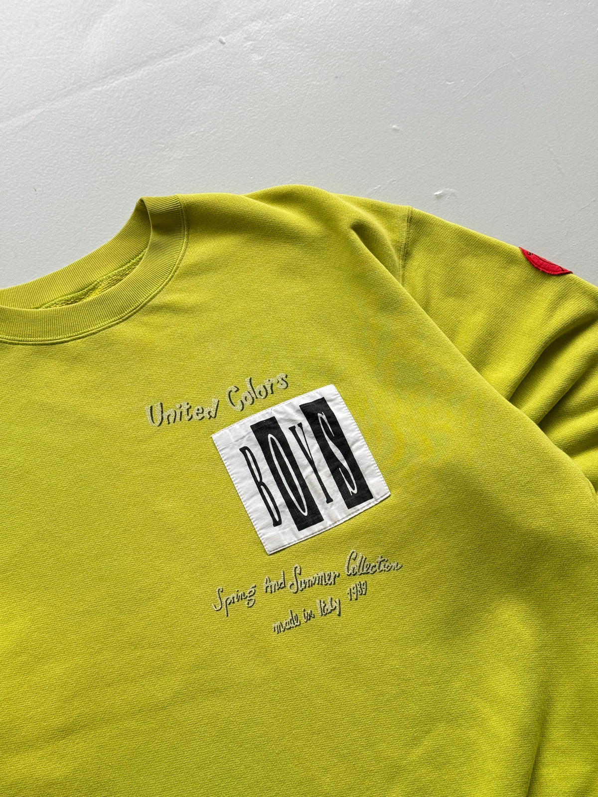 United Colors of Benetton Boys 80's Vintage Sweatshirt - Small