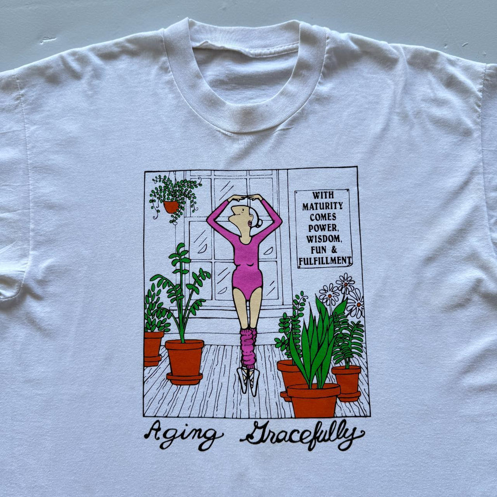 White Aging Gracefully Cartoon Vintage 90s T-shirt - Large
