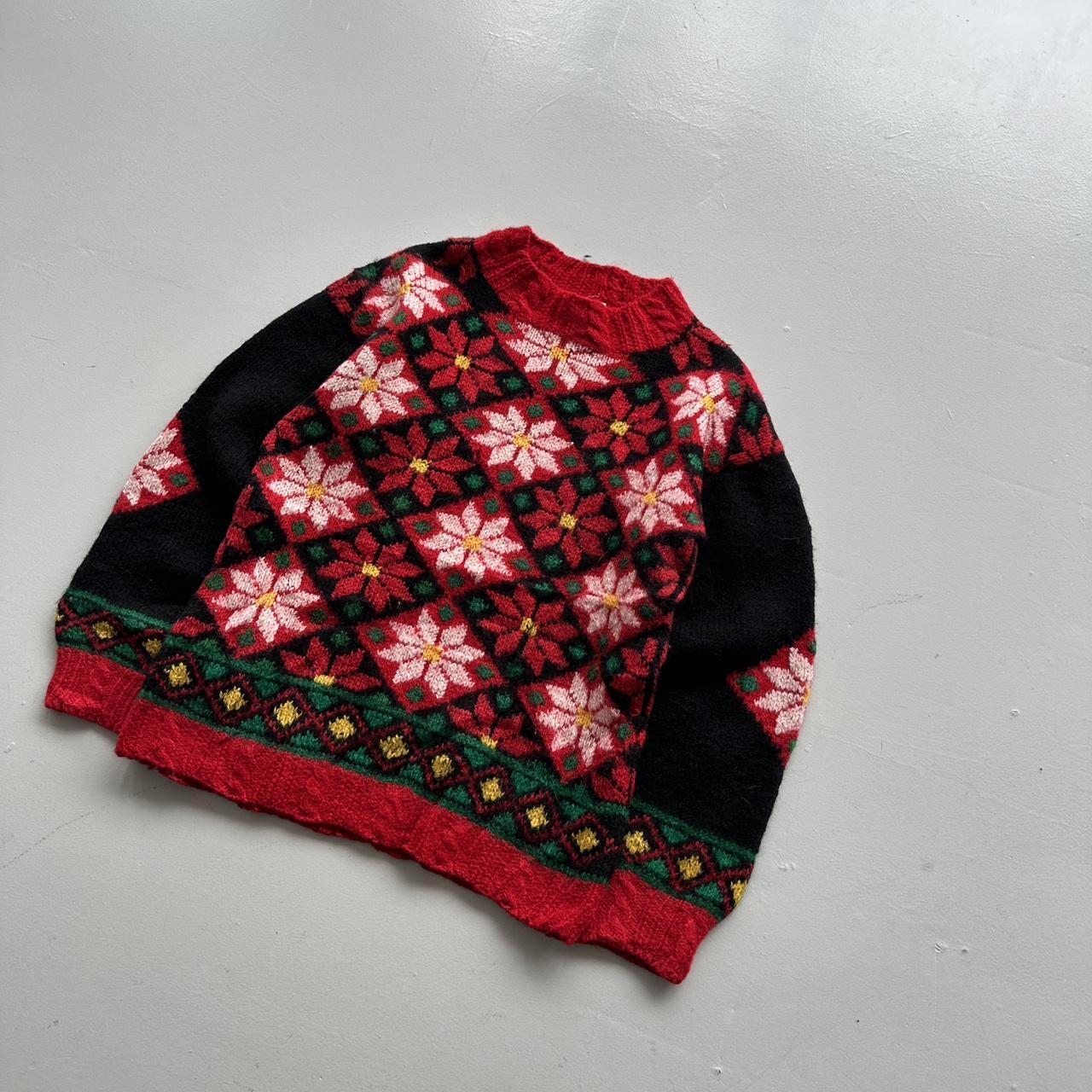 Red Floral Patterned 70s Vintage Woollen Knit Jumper - Medium
