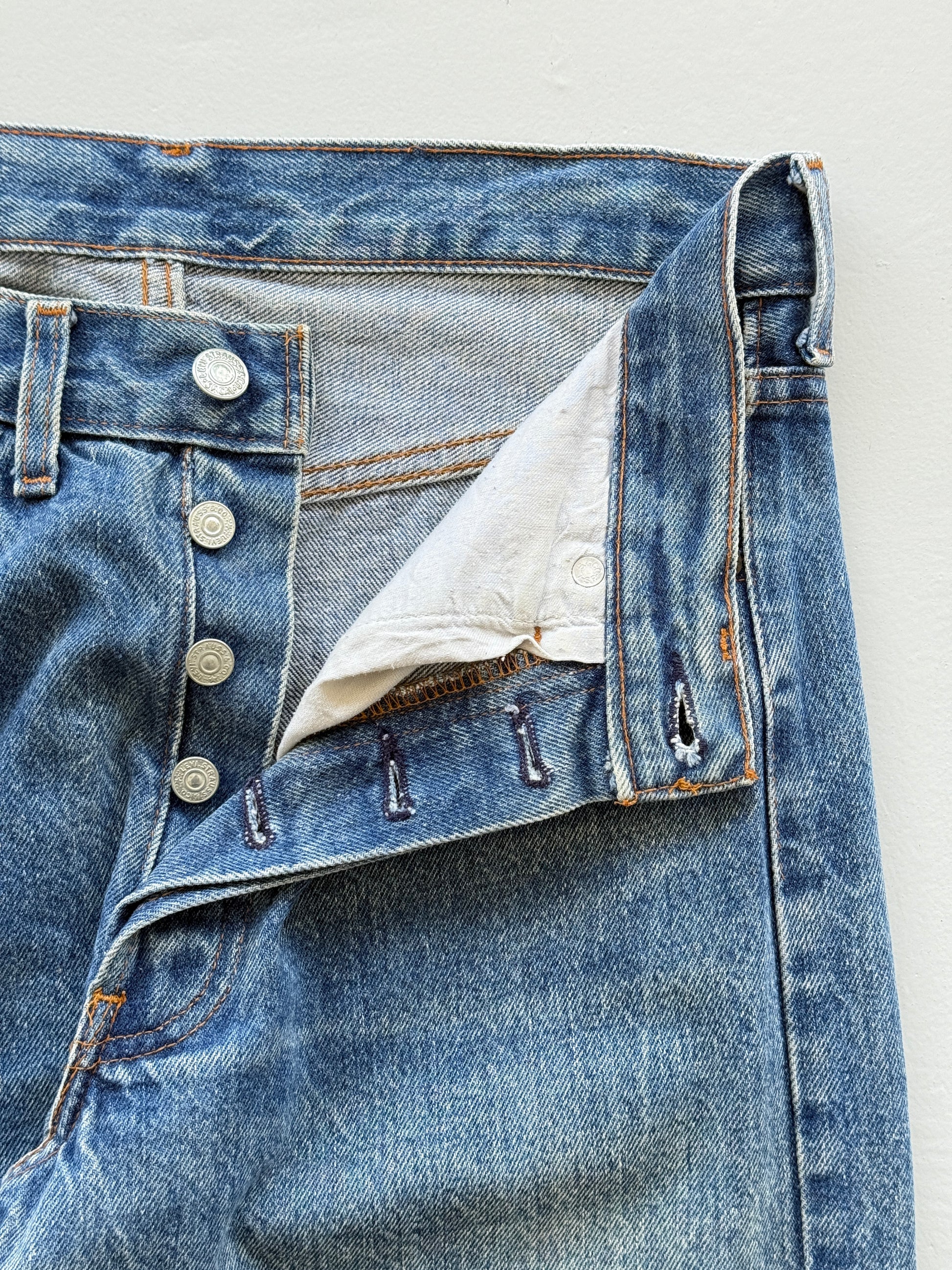 Blue Levi's Denim 90's Vintage Jeans - 28” x 30
