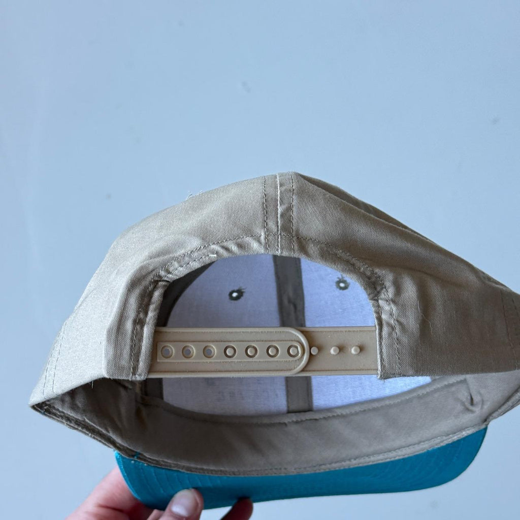 Beige / Blue O'Hare Vintage SnapBack Trucker Cap