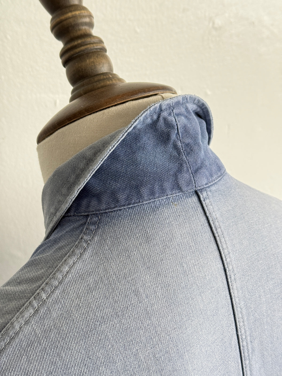 Thrashed Blue French 1950's Vintage Workwear Chore Jacket CH525 - XS