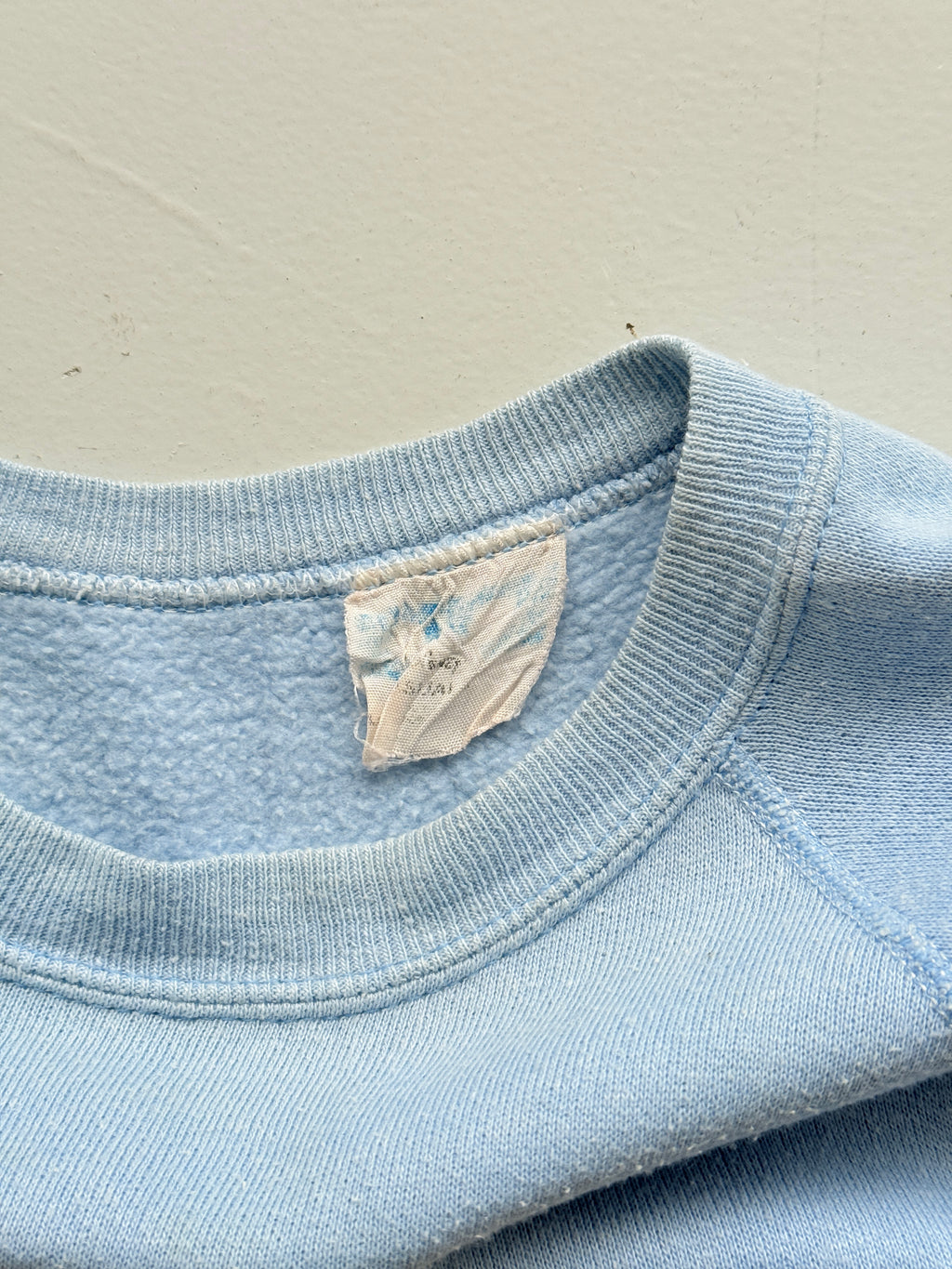 Blue Mickey Mouse 90's Vintage Disney Graphic Sweatshirt Jumper - Small