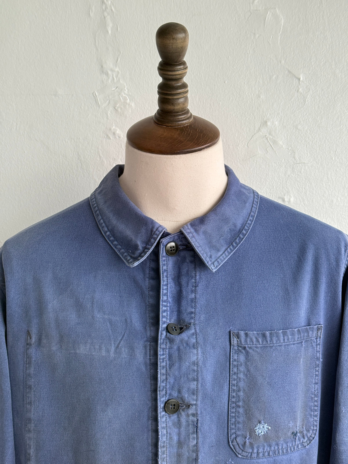 Thrashed Blue French 1960's Vintage Workwear Chore Jacket CH403 - Small