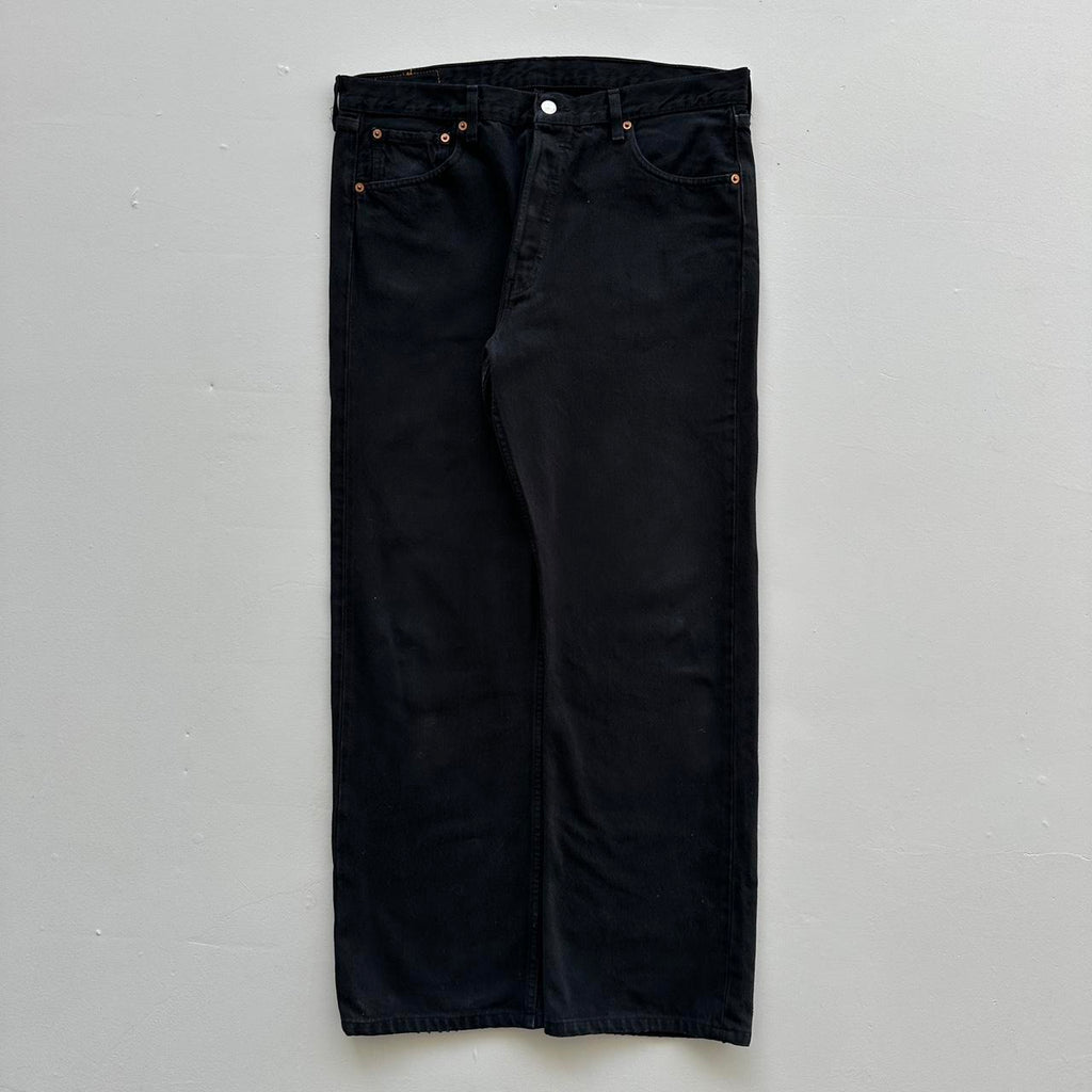 Black Straight Leg Levi’s 501 Denim Jeans - 34" x 29"