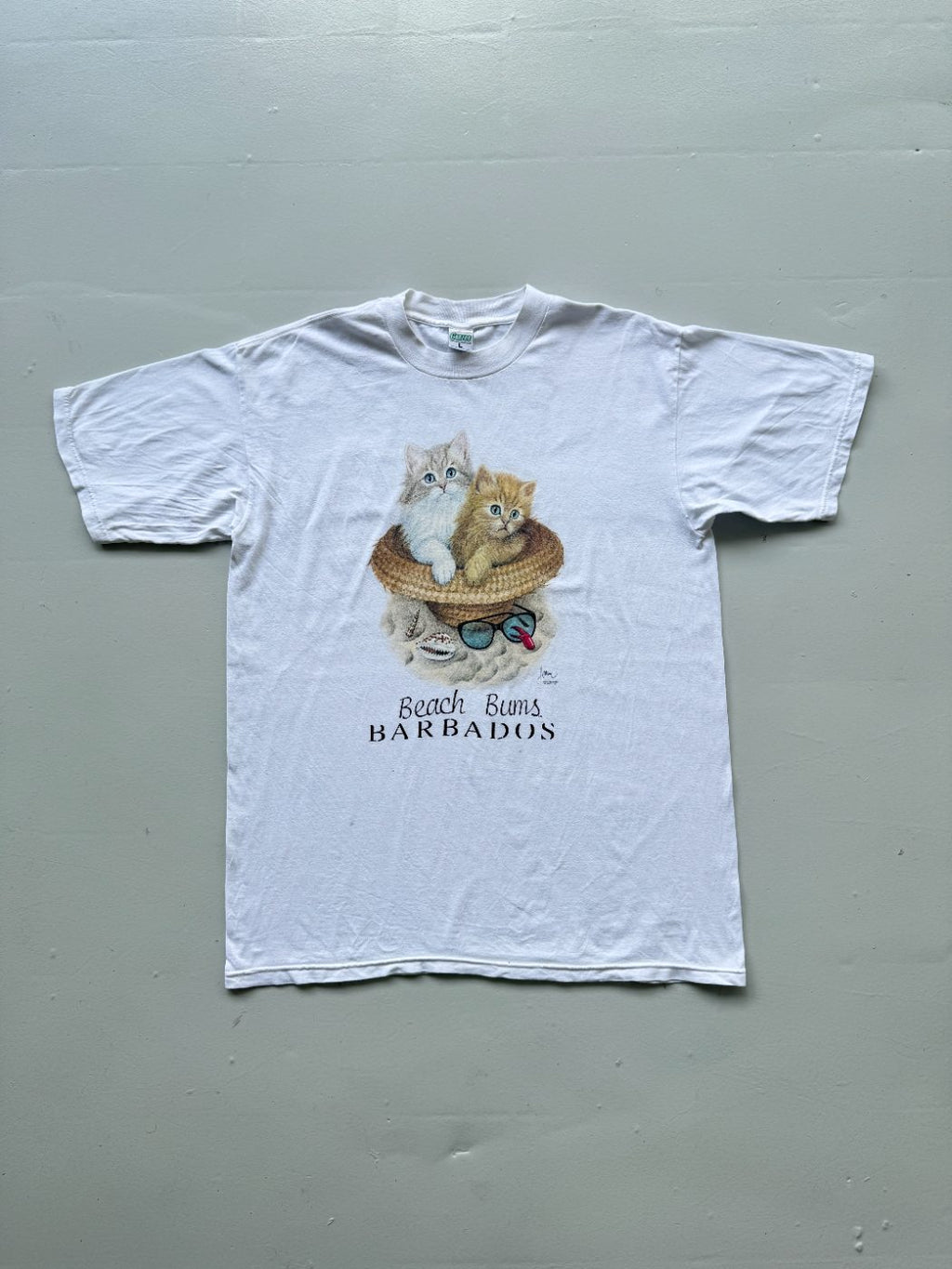 Ganzee Beach Bums Barbados Vintage Tourist Graphic T-Shirt - Large