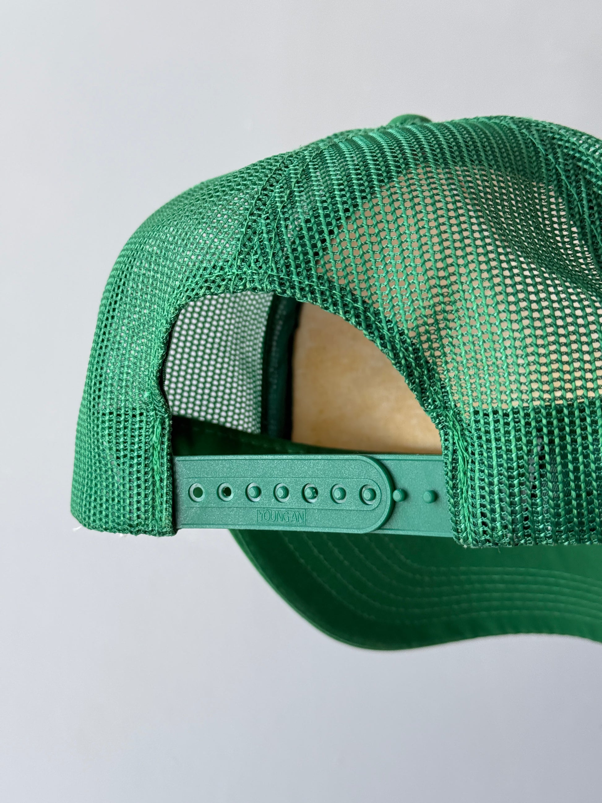 Green / White O'Malley's Irish Shamrock 80's Vintage Foam and Mesh SnapBack Truc