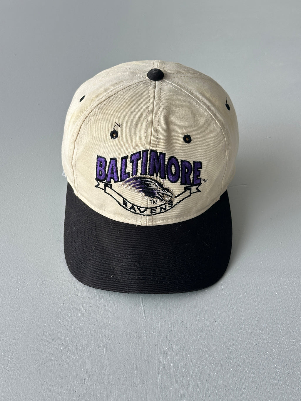 Cream / Black Baltimore Ravens 90's Vintage SnapBack Trucker Cap