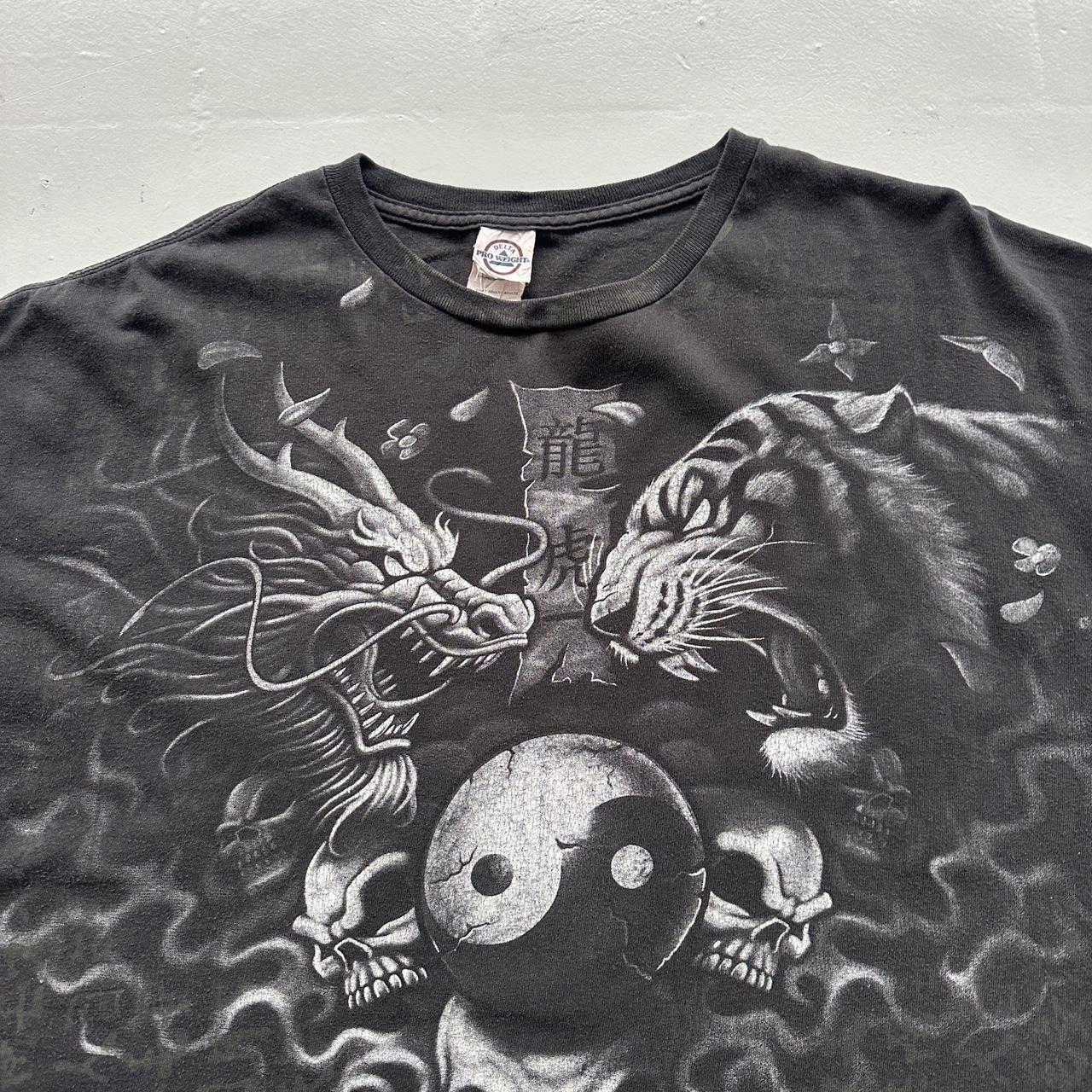 Black Tribal Gothic Y2K 00s Vintage Graphic T-Shirt - 2XL