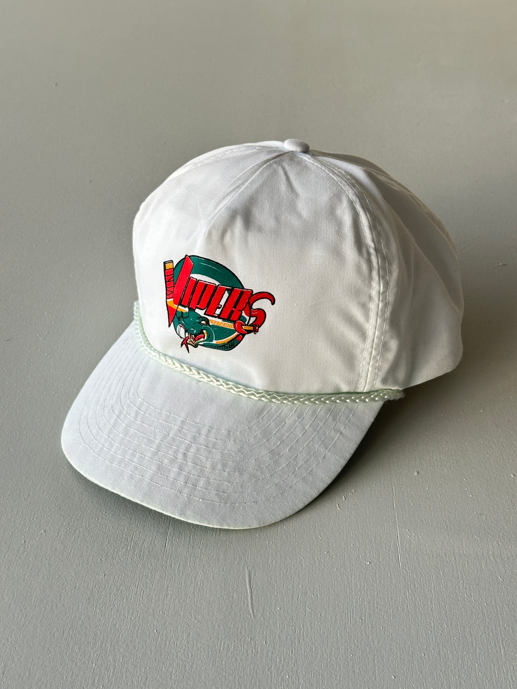 White Vipers Hockey 90's Vintage SnapBack Trucker Cap