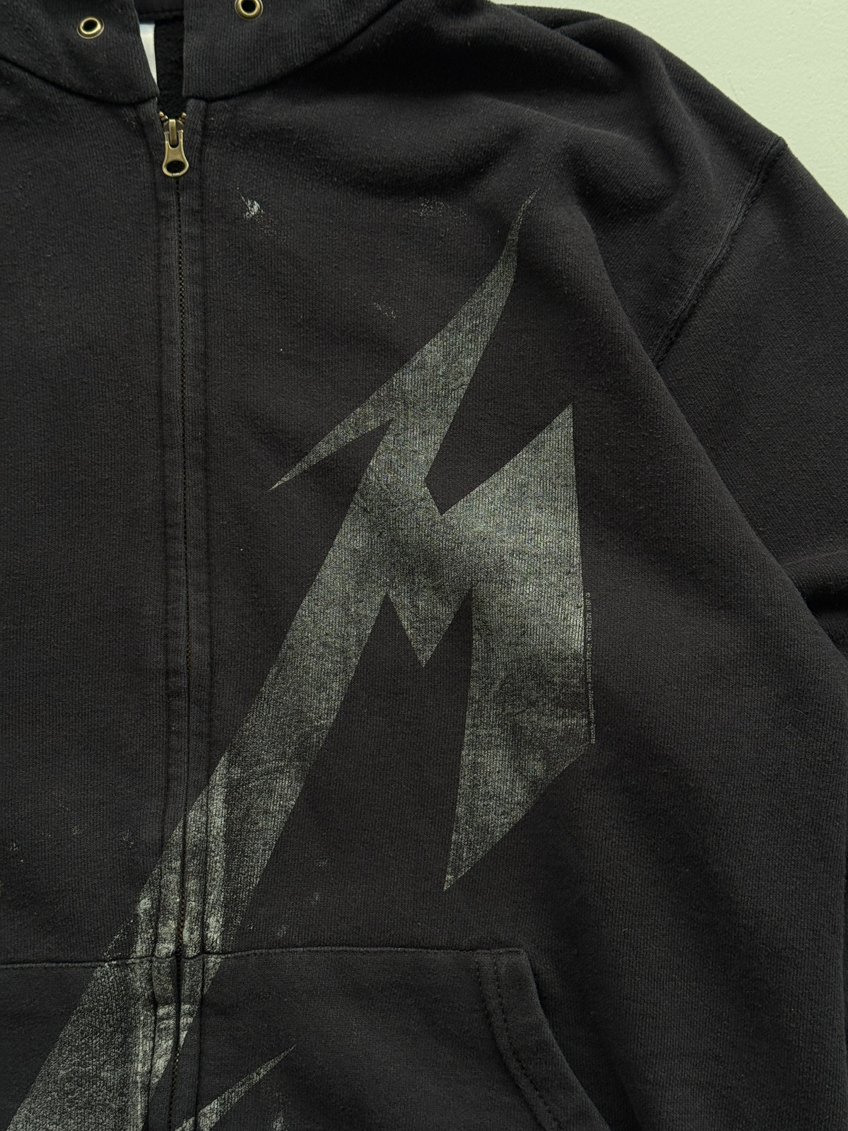 Metallica Since 1981 Vintage Zip-Up Hoodie - Medium