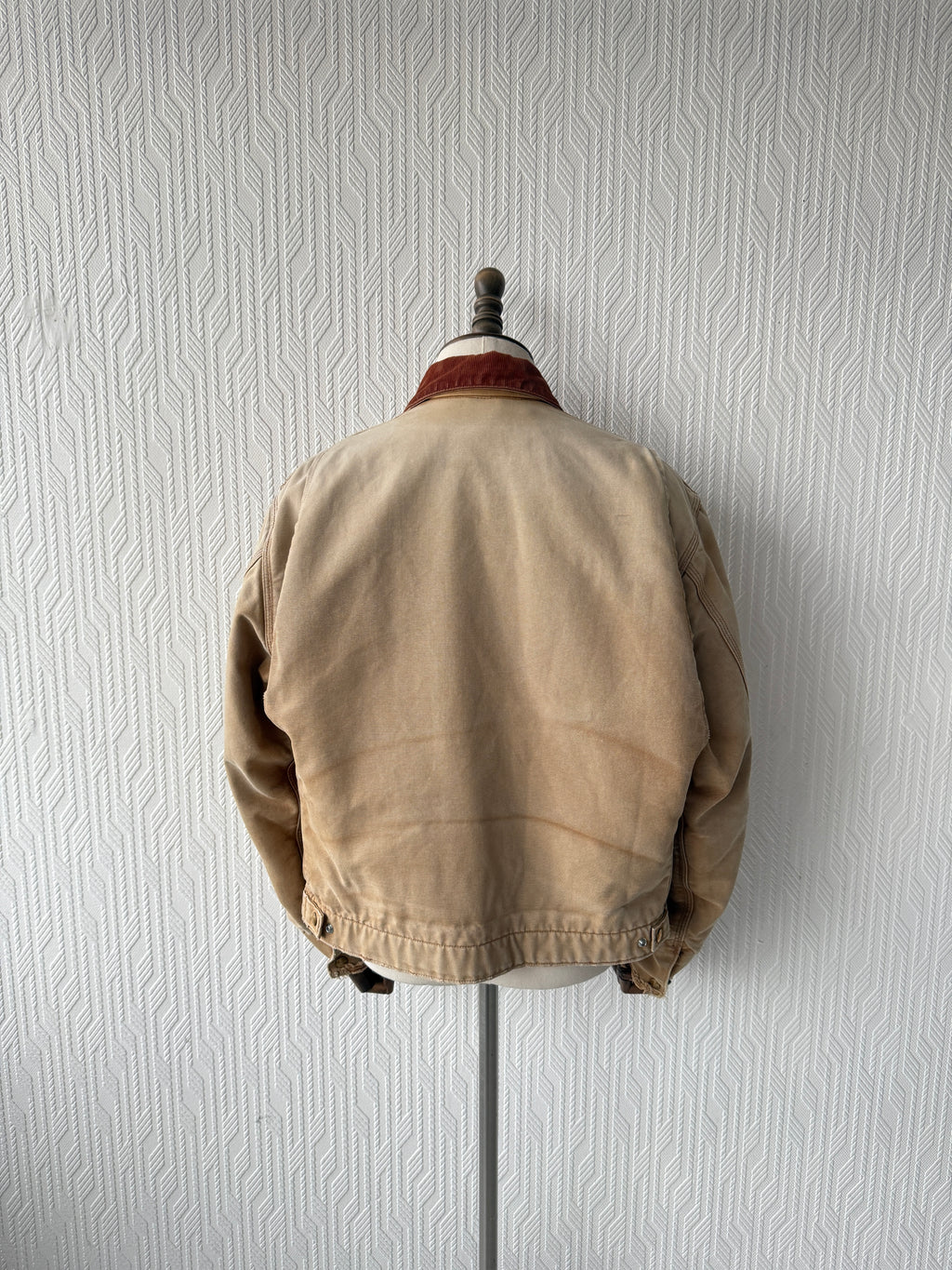 Faded Cream Carhartt 90's Vintage Thrashed  Detroit Jacket - Large