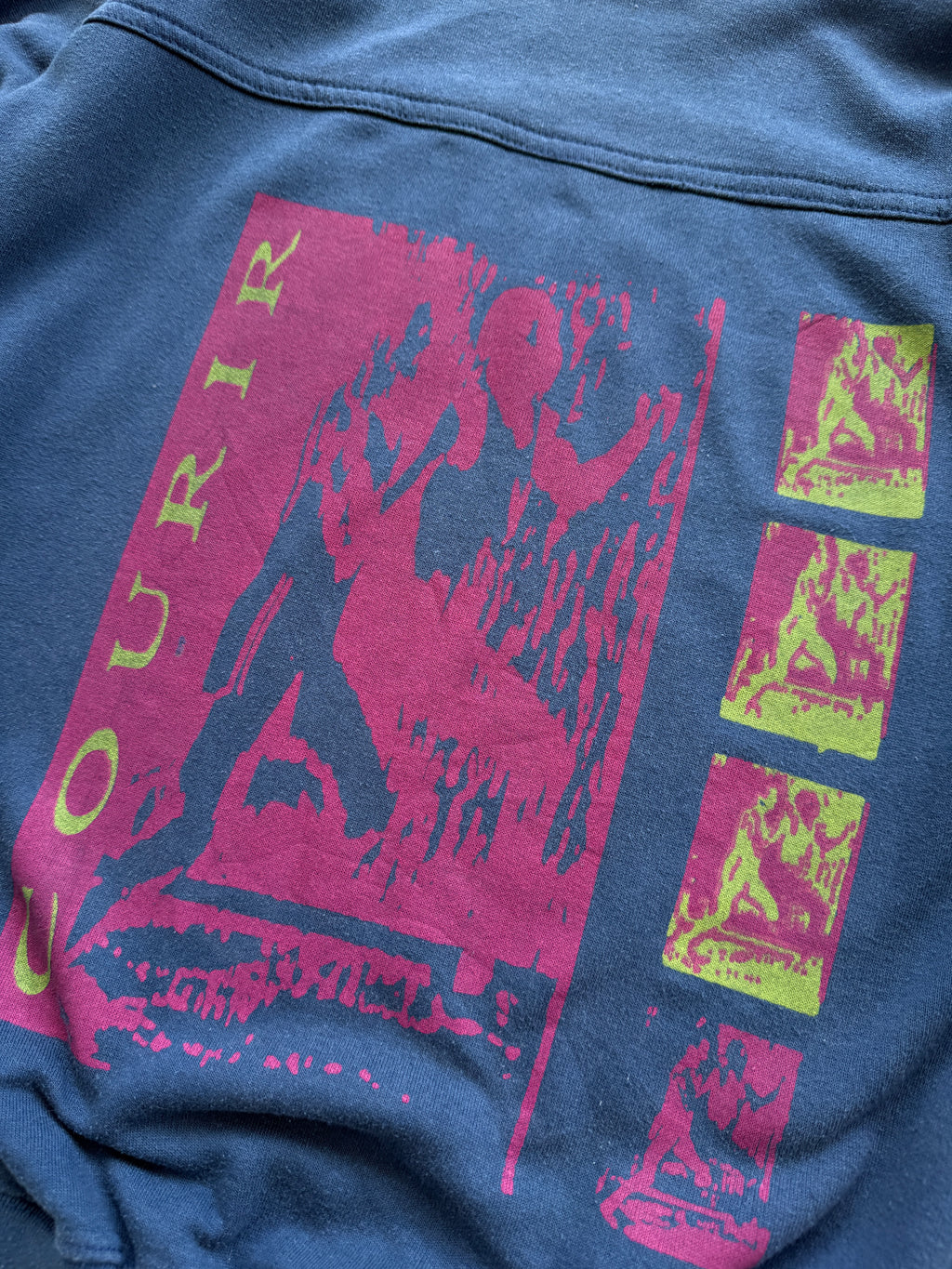 Courir Running Graphic 90's Vintage Sweatshirt - Medium