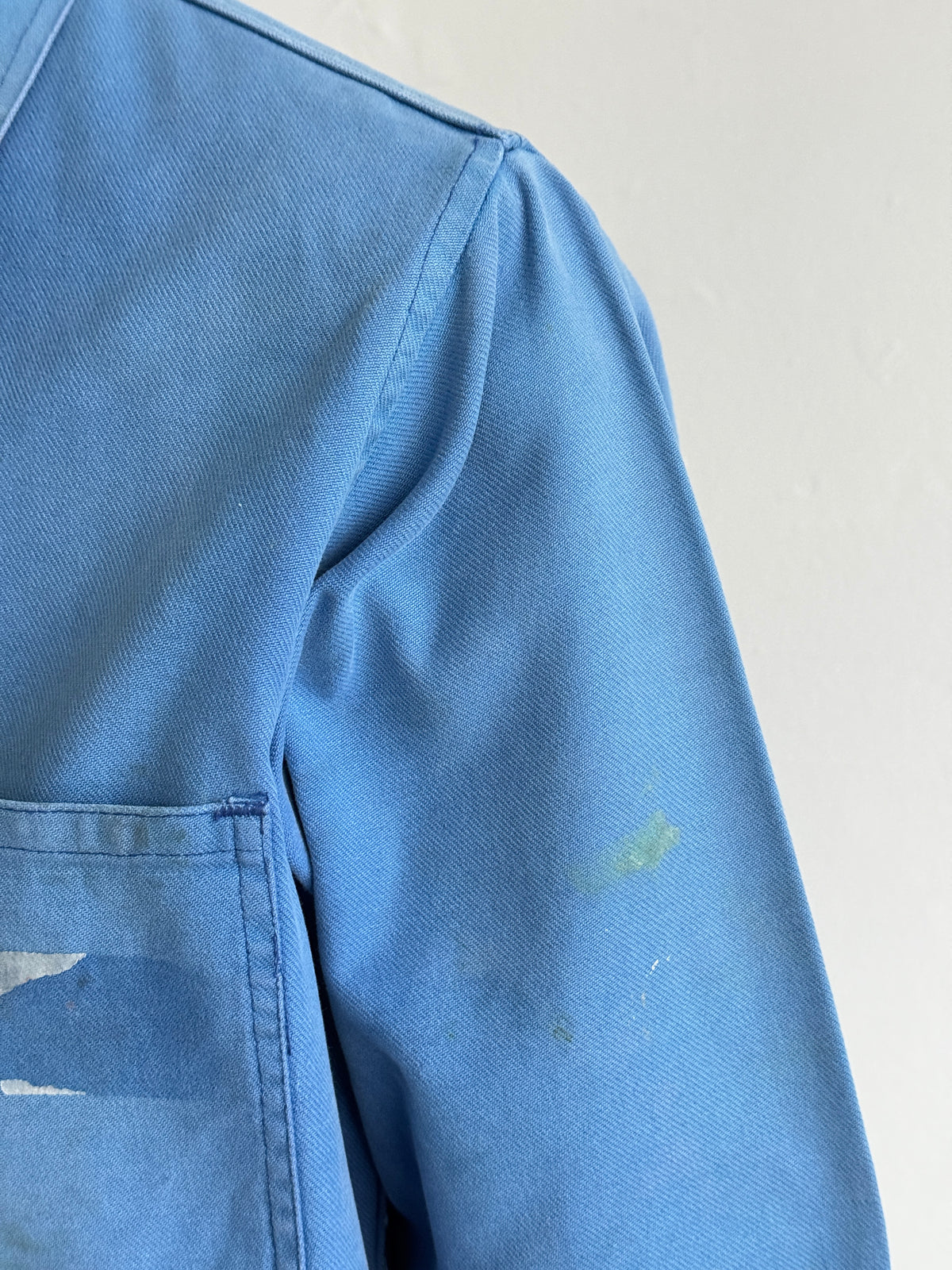Thrashed Blue French 1970's Vintage Workwear Chore Jacket CH550 - Medium