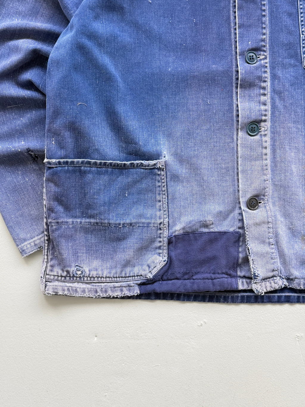 Thrashed Blue French 60's/70's Vintage Workwear Chore Jacket CH384 - Medium