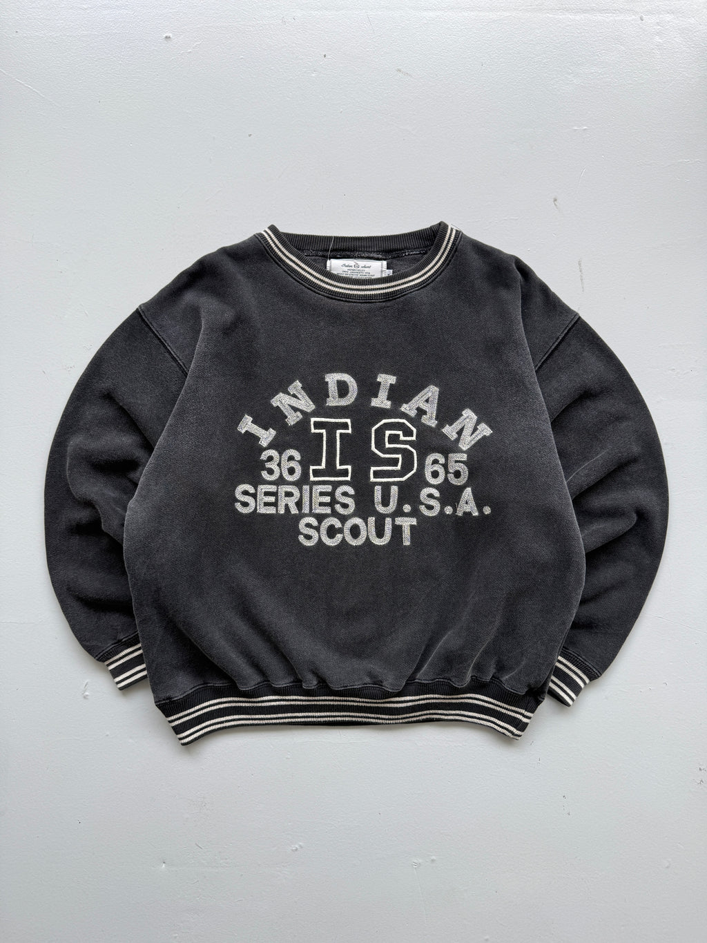 Indian Scout Motorcycles Made in USA 90's Vintage Sweatshirt - Small