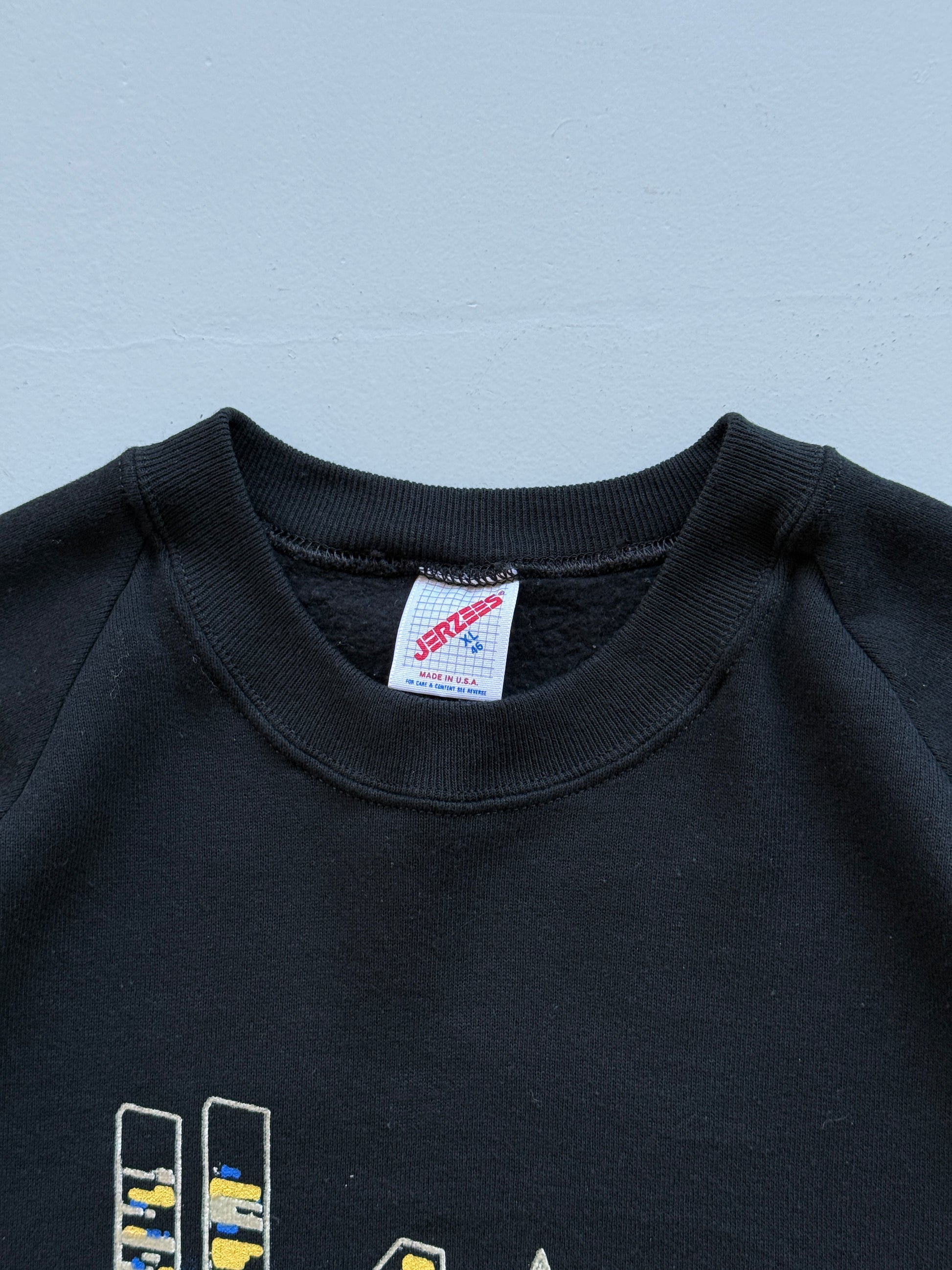 Black New York 90's Vintage Graphic Tourist Sweatshirt Jumper - Medium