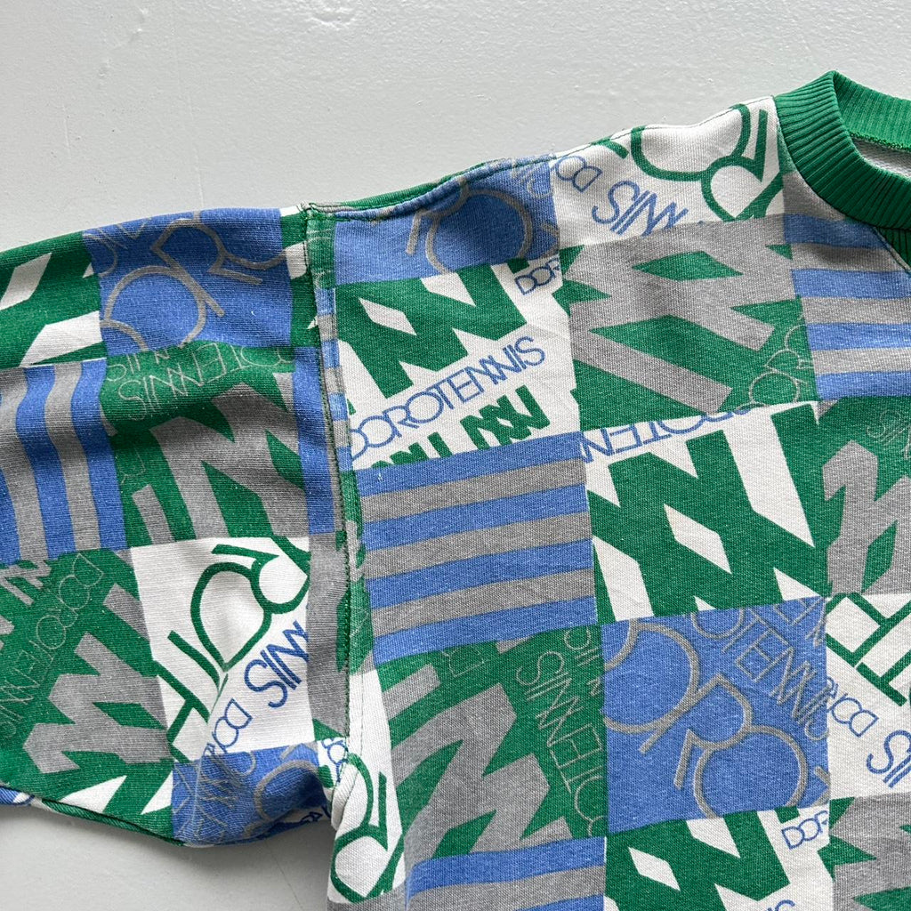 Blue Green Doro Tennis Vintage Graphic Sweatshirt - Men’s Boxy Small / Women’s 10/12