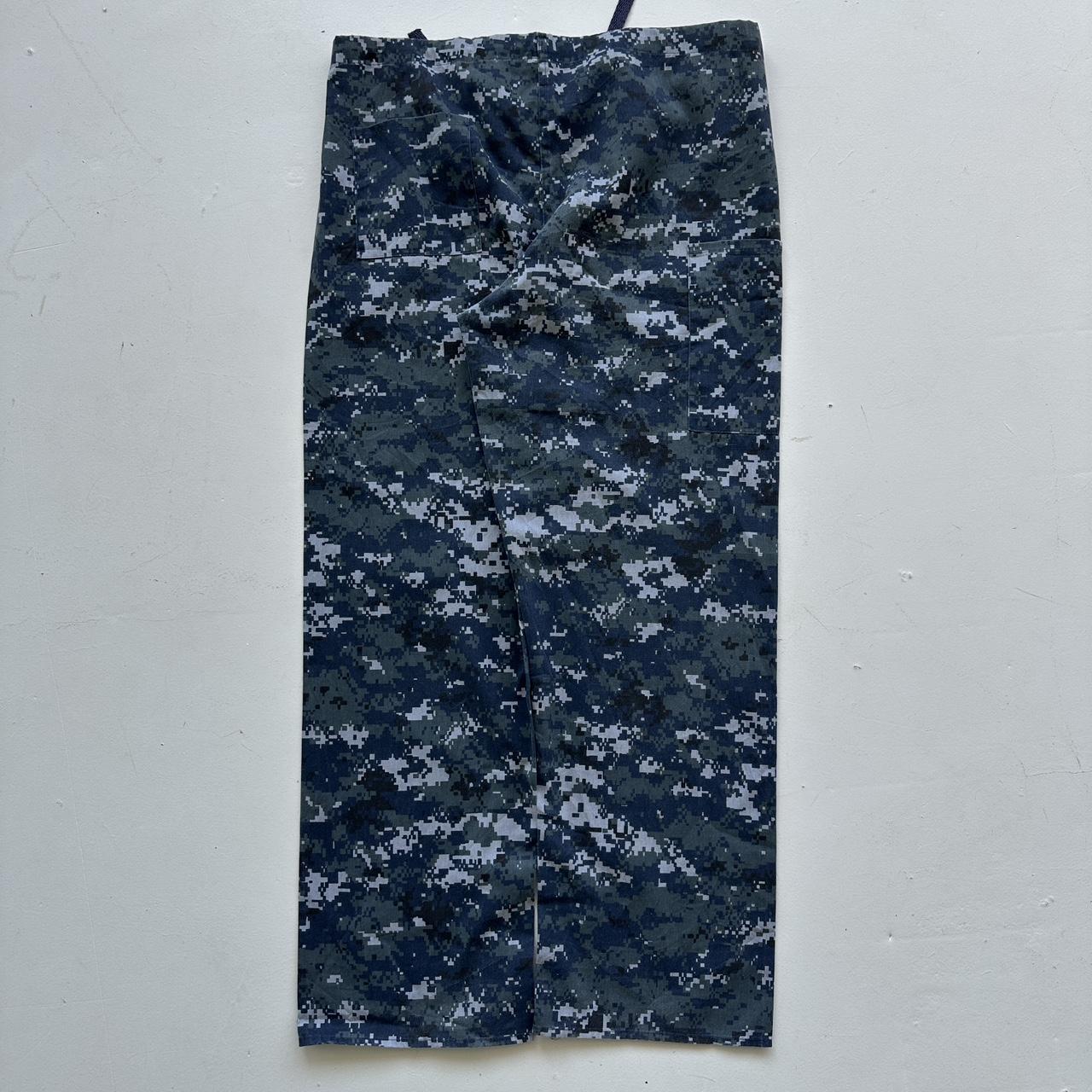 Navy Digital Camo Military Lightweight Cargo Pants - 36/38" x 30"