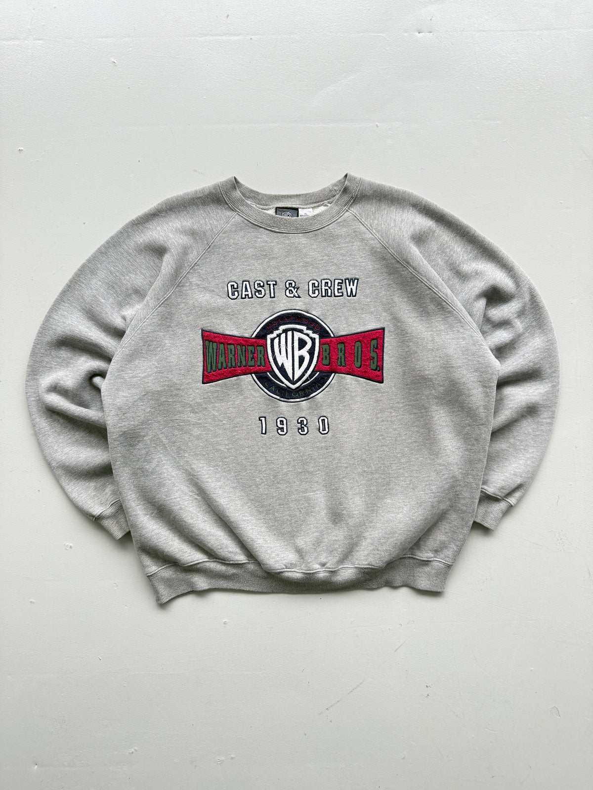 Warner Bros Cast & Crew Hollywood 90's Vintage Sweatshirt - XL