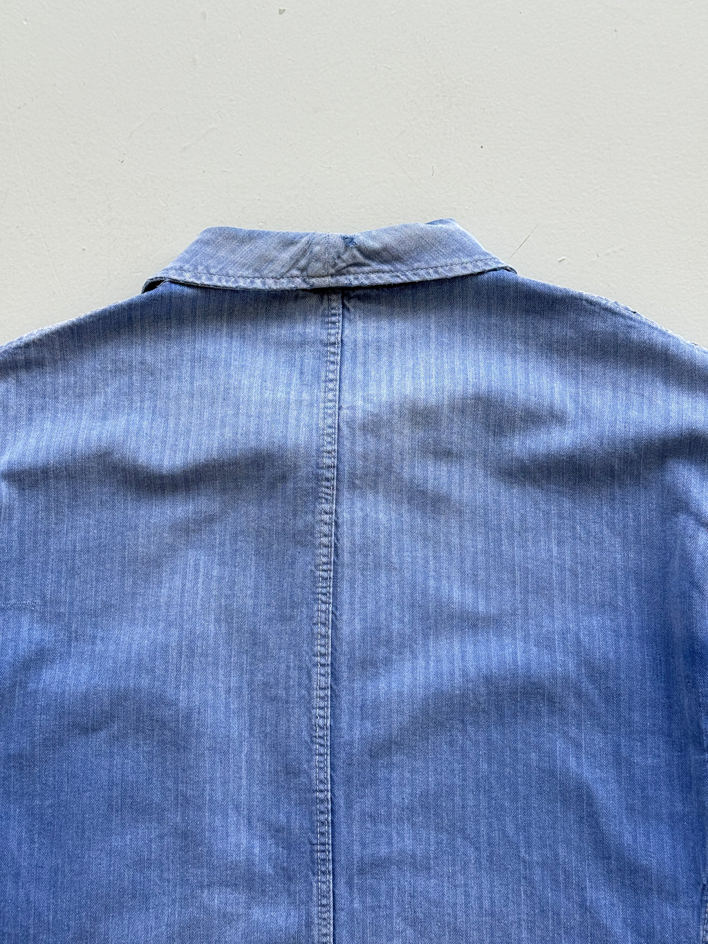 Faded Blue Herringbone French Vintage Workwear Chore Jacket CH385 - Medium