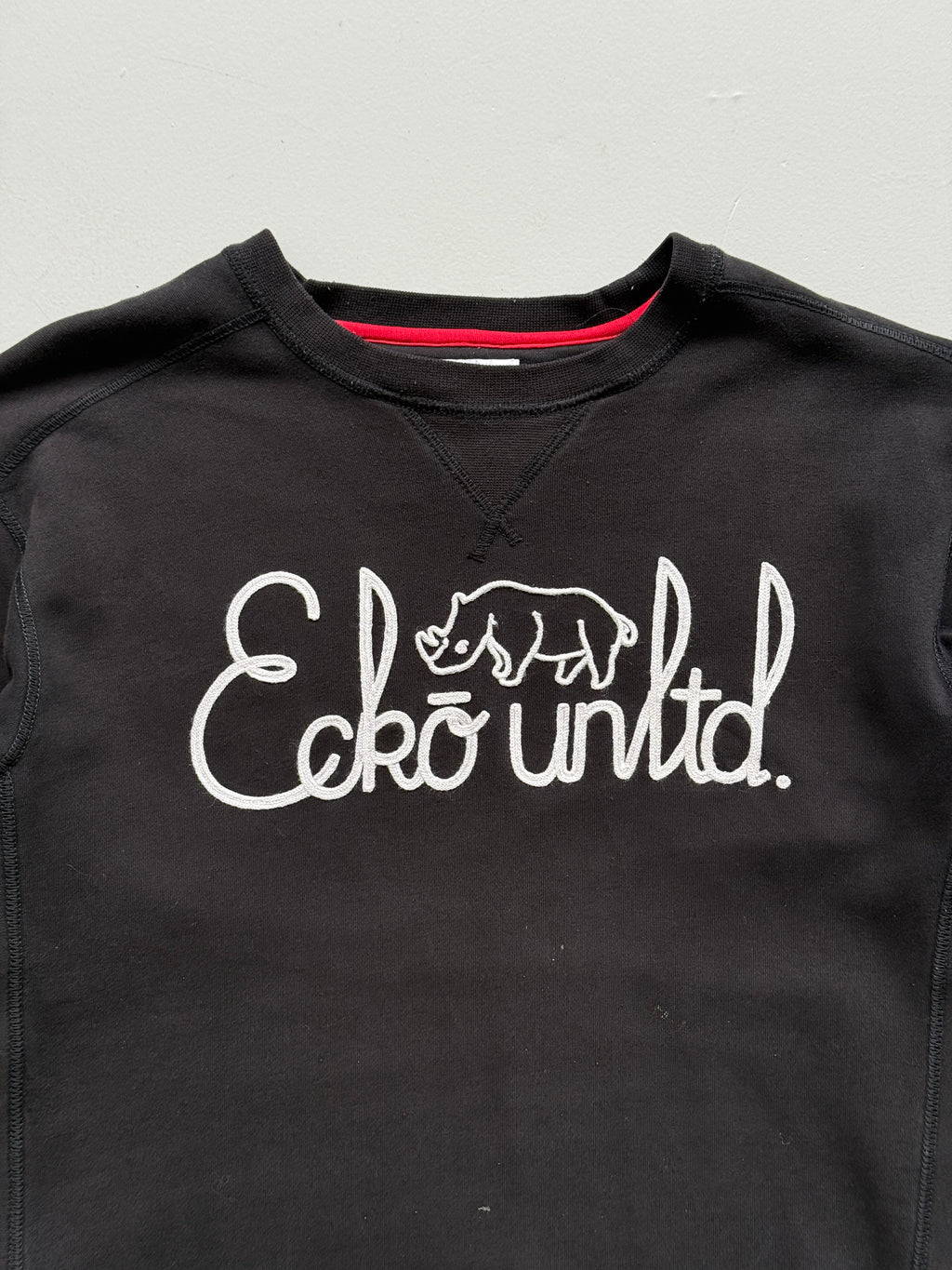 Ecko Unltd. Embroidered Logo Y2K Vintage Sweatshirt - Large