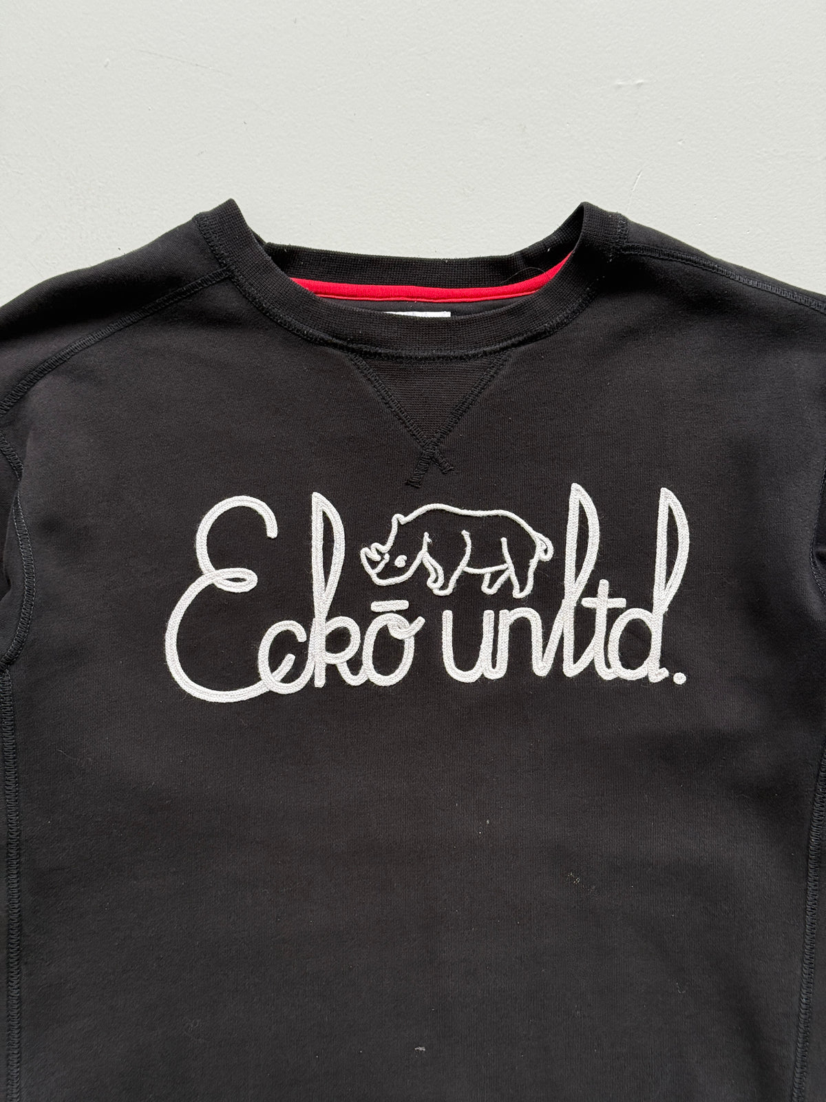 Ecko Unltd. Embroidered Logo Y2K Vintage Sweatshirt - Large
