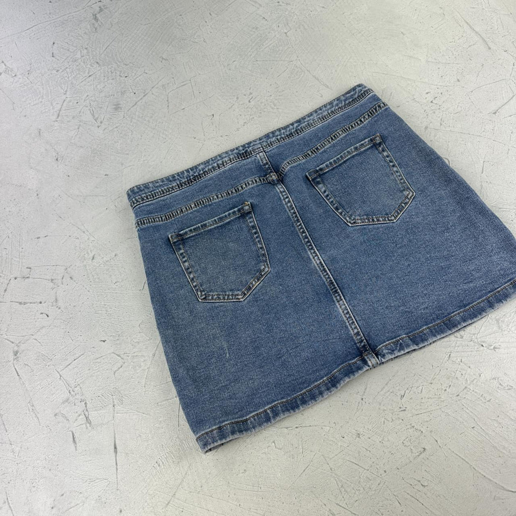 Womens Y2K Denim Mini Skirt - 32” x 15” Medium Size 10