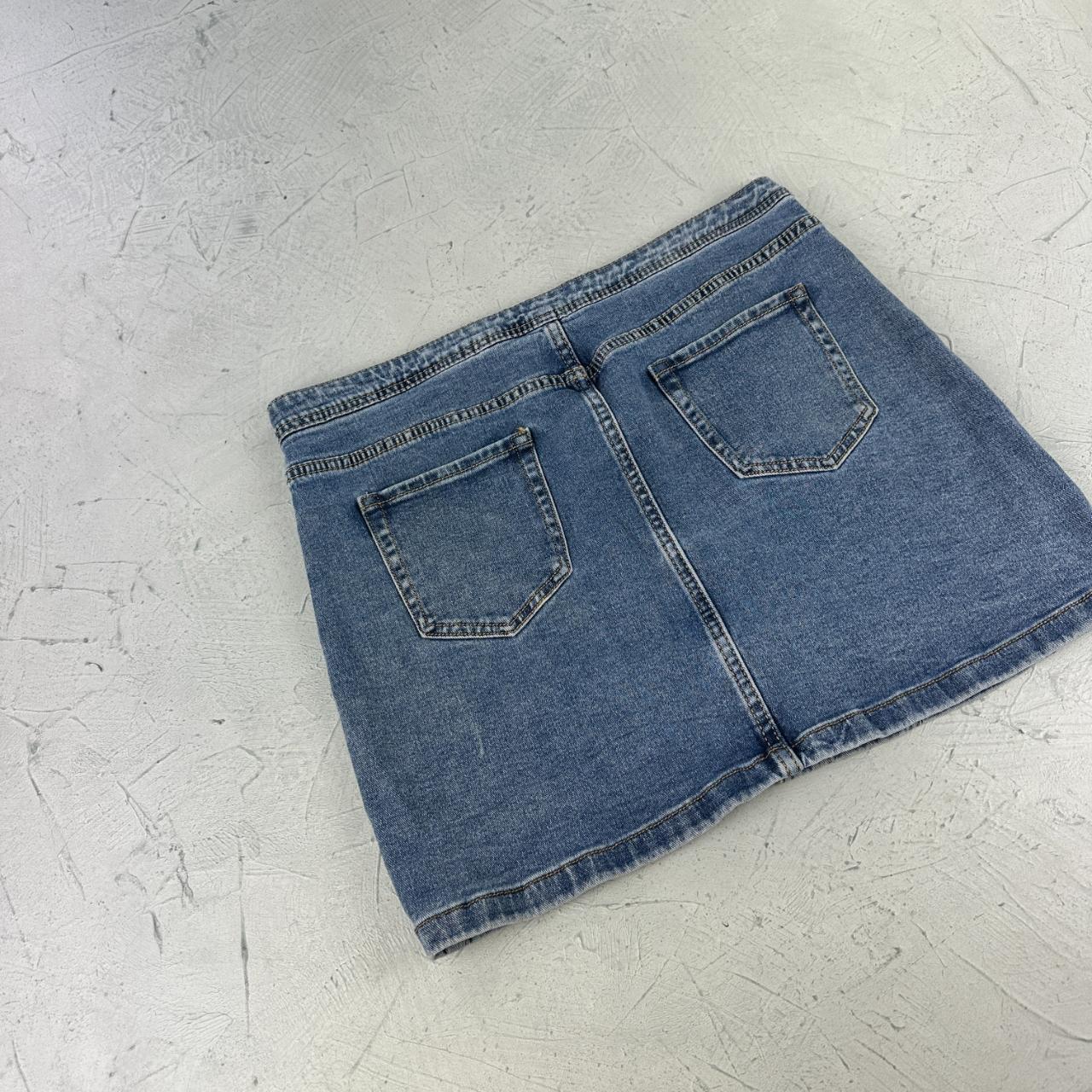 Womens Y2K Denim Mini Skirt - 32” x 15” Medium Size 10