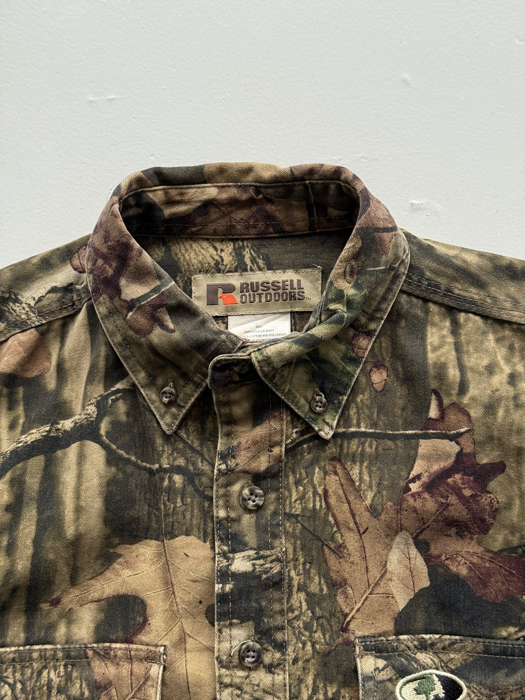 Green Real Tree Camo Russell Outdoors 90's Vintage Long Sleeve Shirt - Medium