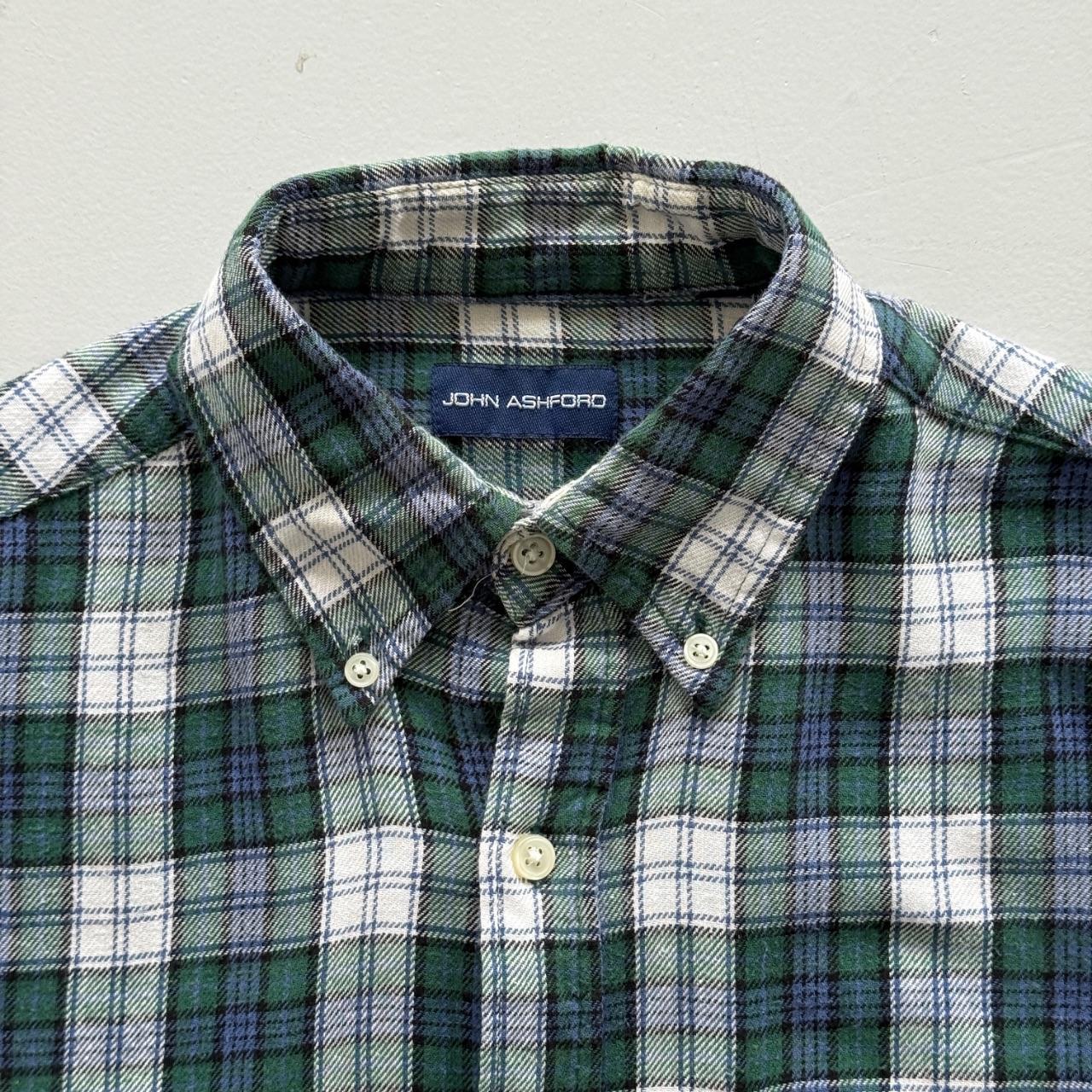 Green and Blue Checkered Long Sleeve 90s Vintage Flannel Shirt - Large
