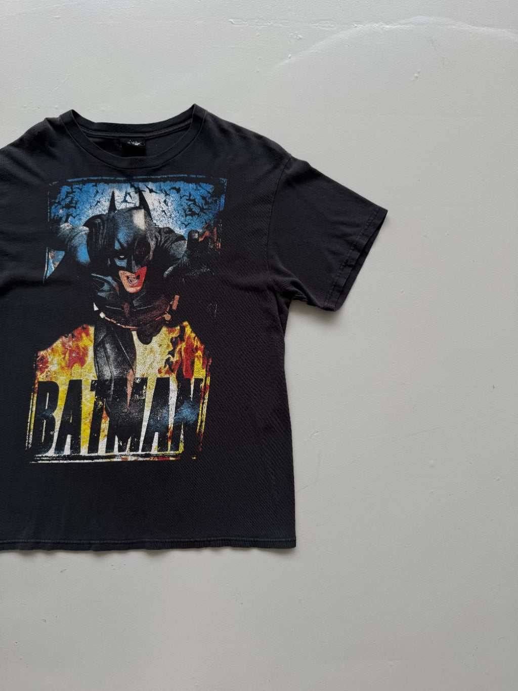 Batman The Dark Knight Rises Vintage Graphic Film T-Shirt - Large
