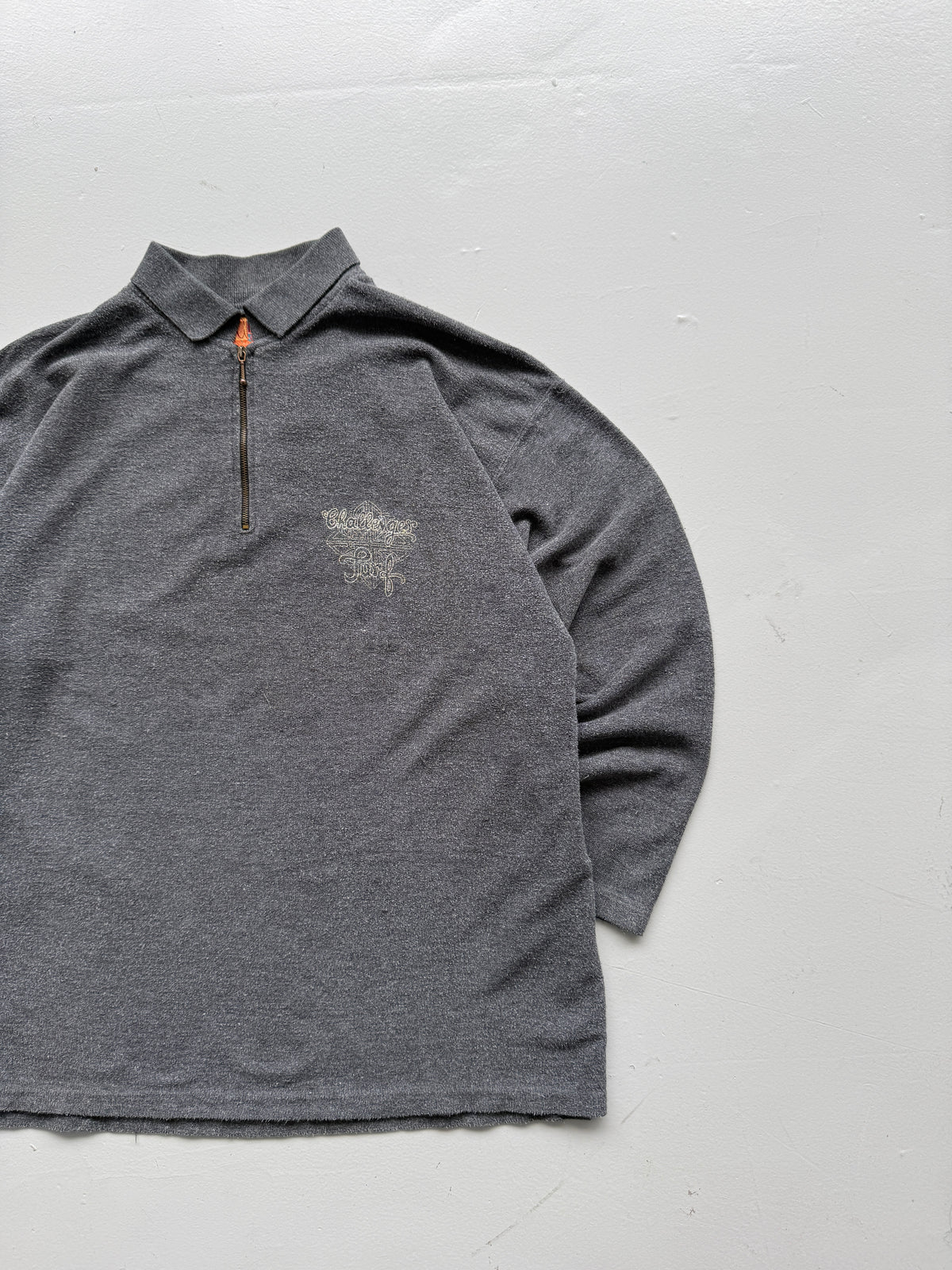 Challenger Surf Spot 90's Vintage Quarter Zip Sweatshirt - Medium