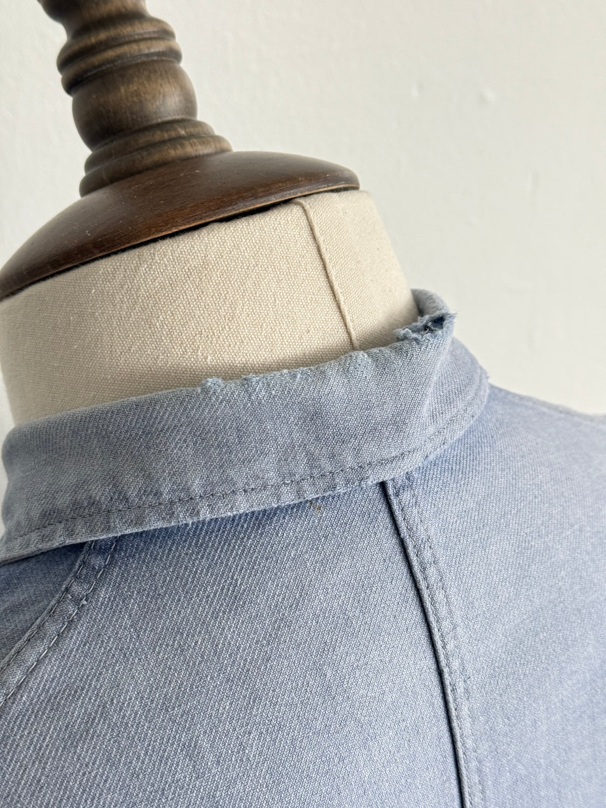 Thrashed Blue French 1950's Vintage Workwear Chore Jacket CH525 - XS