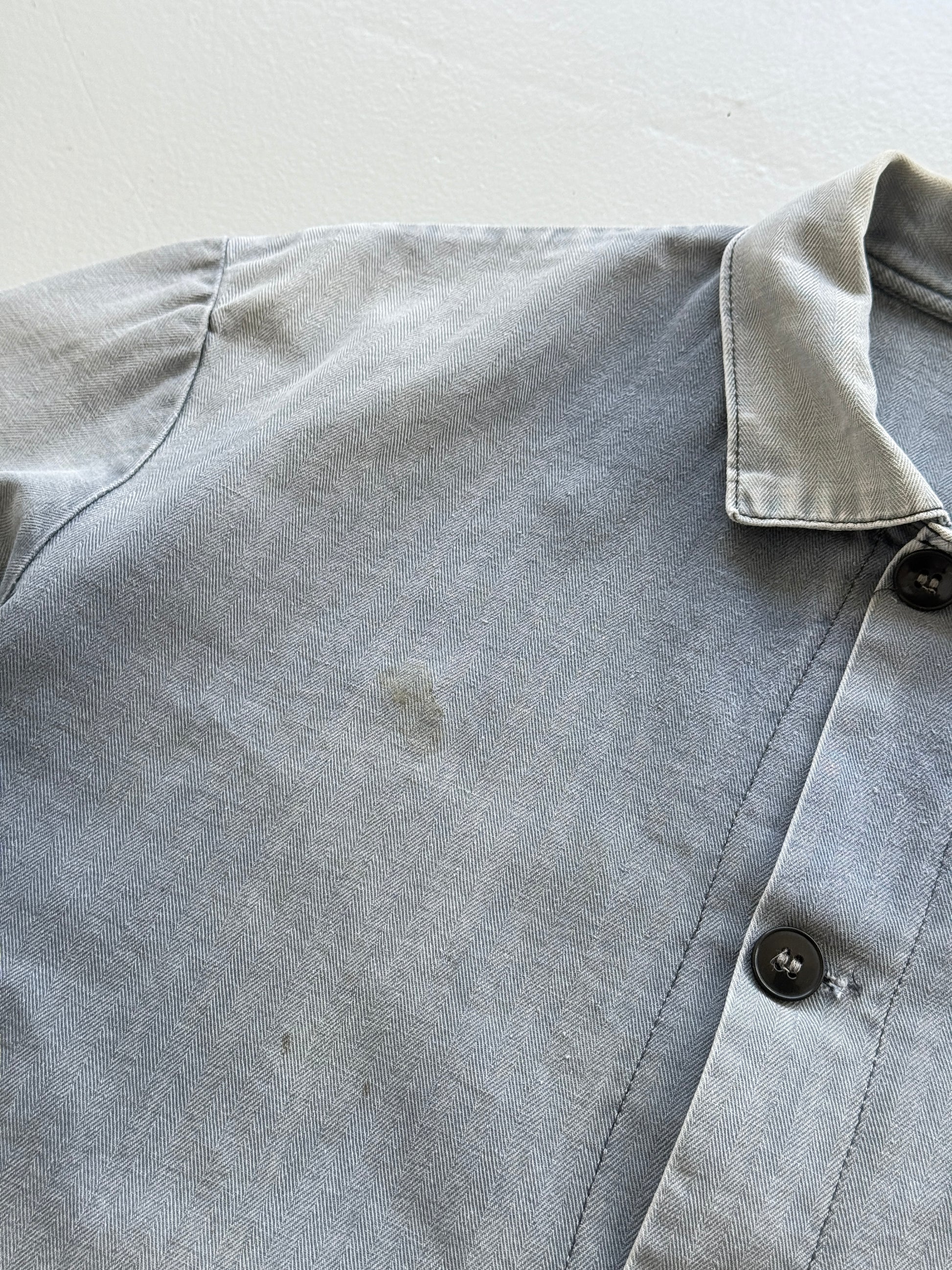 Thrashed Faded Blue French Vintage Workwear Chore Jacket CH361 - Small