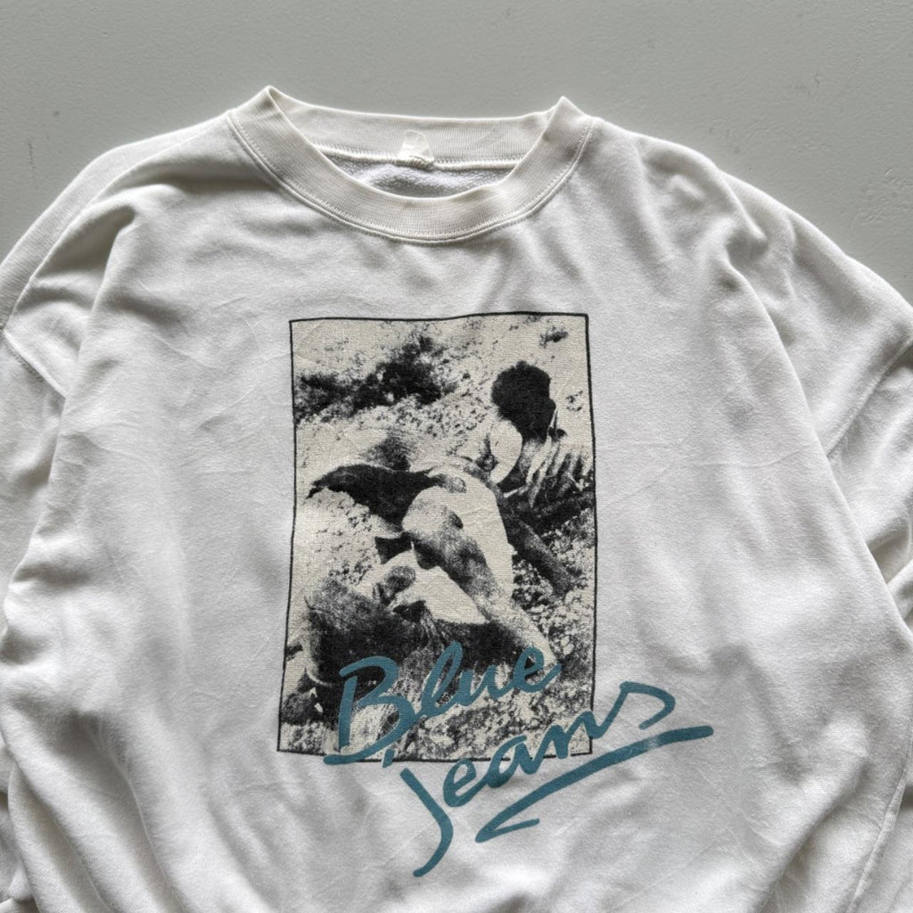 White Blue Jeans 90’s Vintage Graphic Sweatshirt - Medium