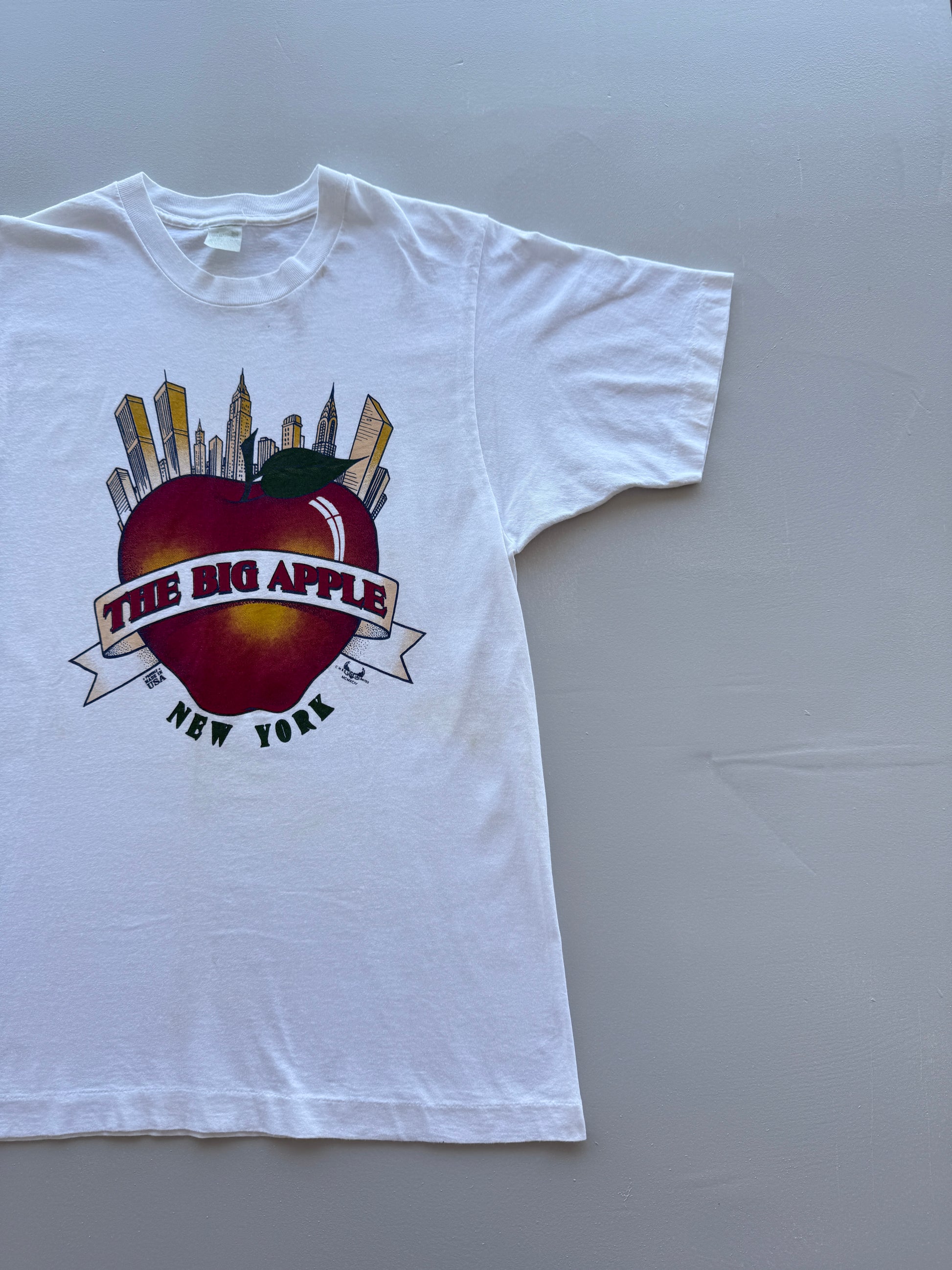 The Big Apple New York Made in USA 90s Vintage Single Stitch T-Shirt - Medium