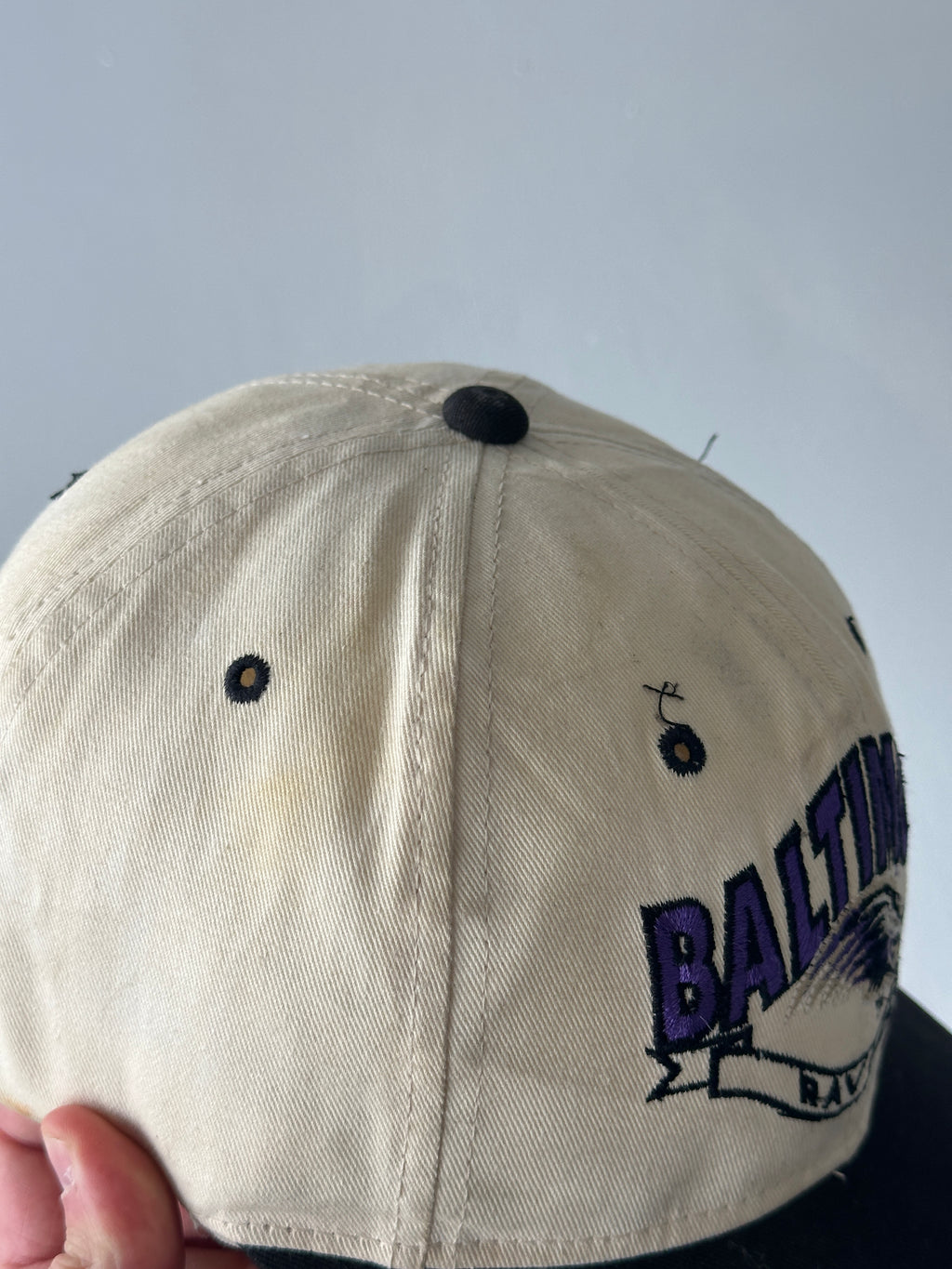 Cream / Black Baltimore Ravens 90's Vintage SnapBack Trucker Cap