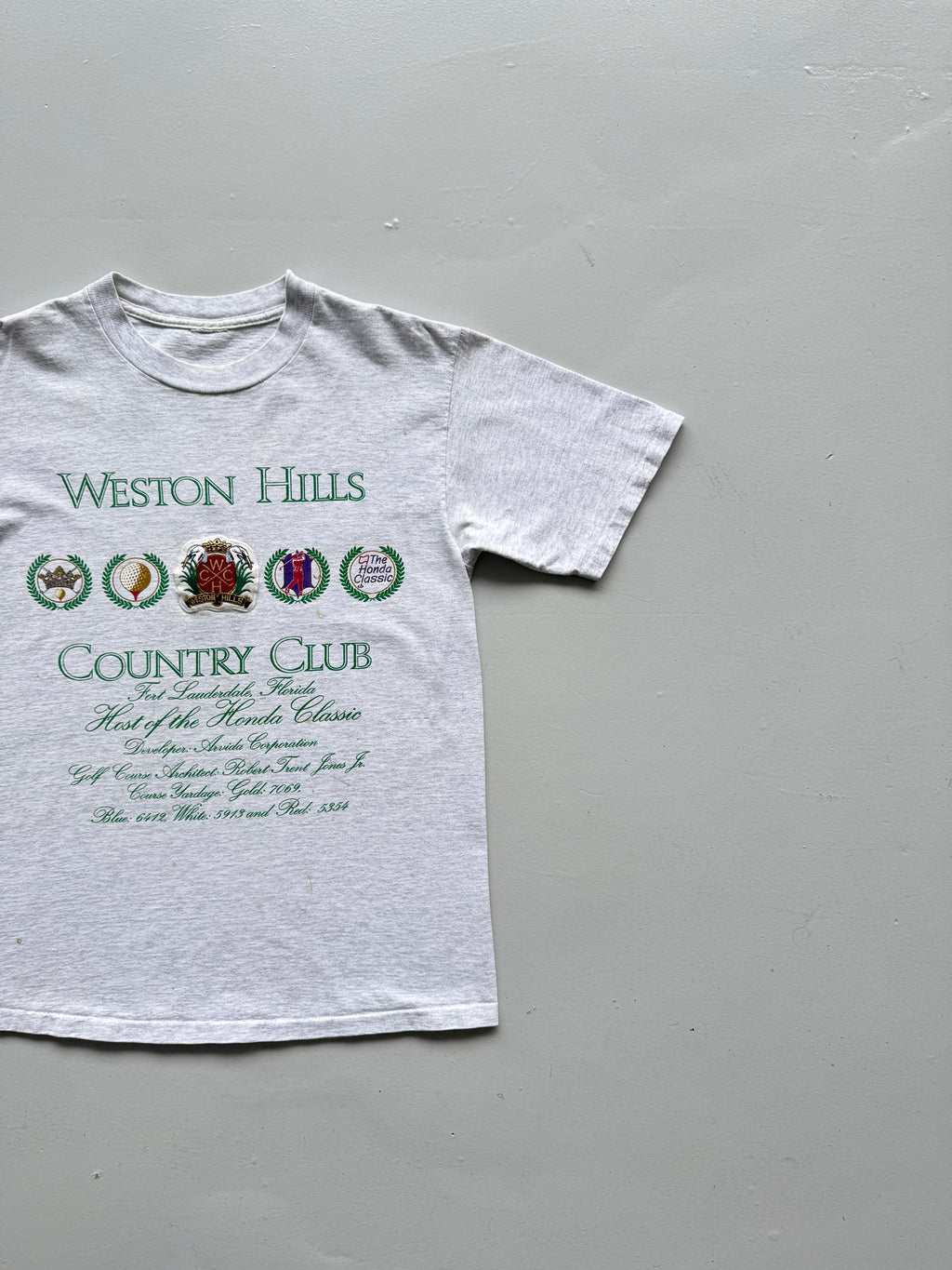 Grey Weston Hills 90's Vintage Graphic Single Stitch Americana T-Shirt - Medium