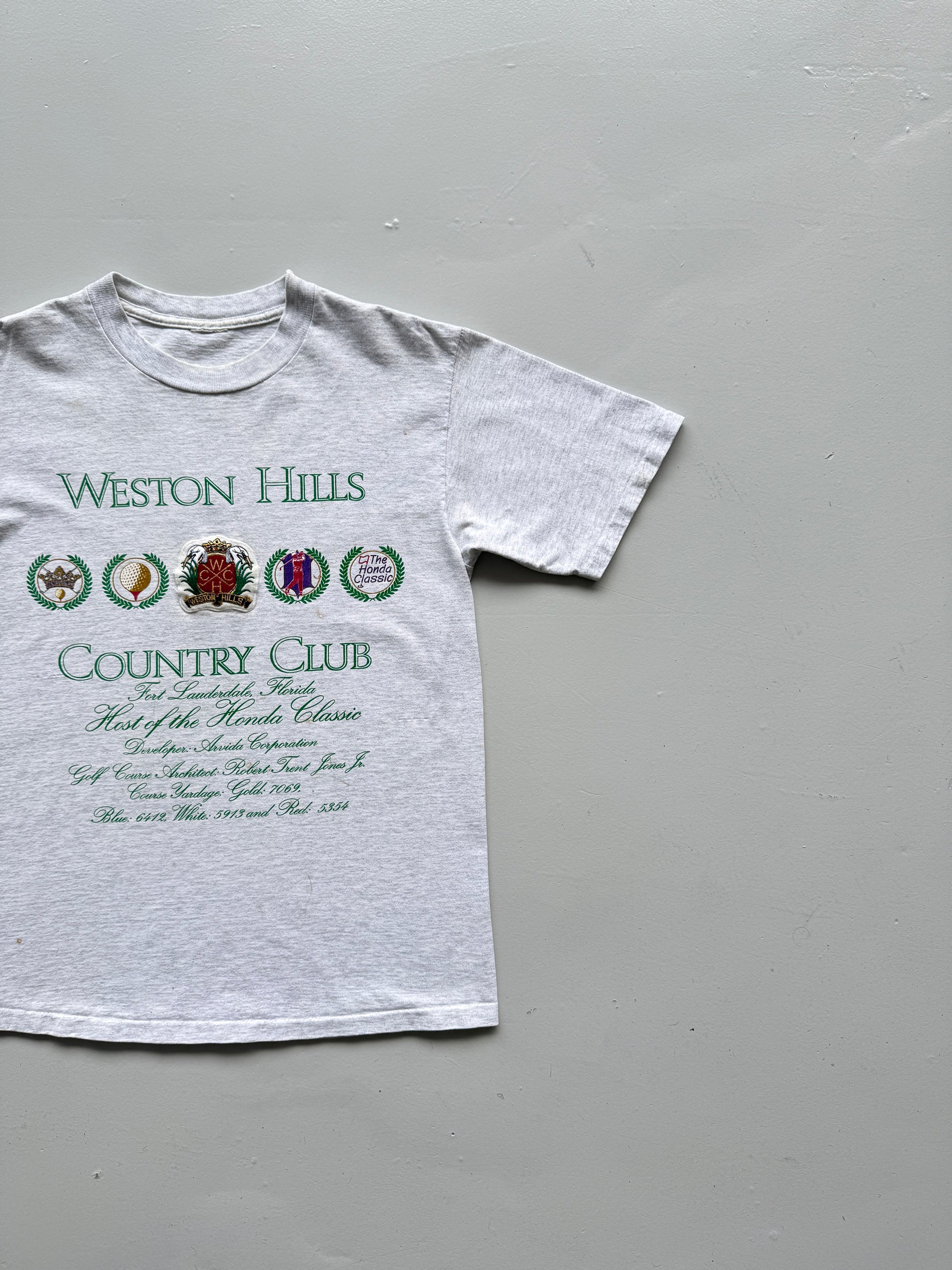 Grey Weston Hills 90's Vintage Graphic Single Stitch Americana T-Shirt - Medium
