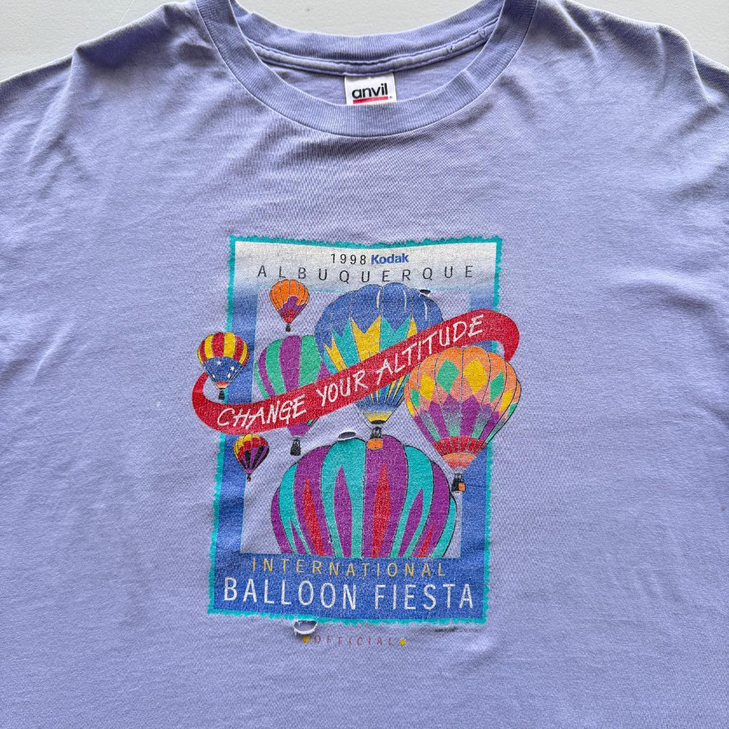 Lilac / Purple Thrashed Balloon Festival Vintage 90s T-shirt - XL