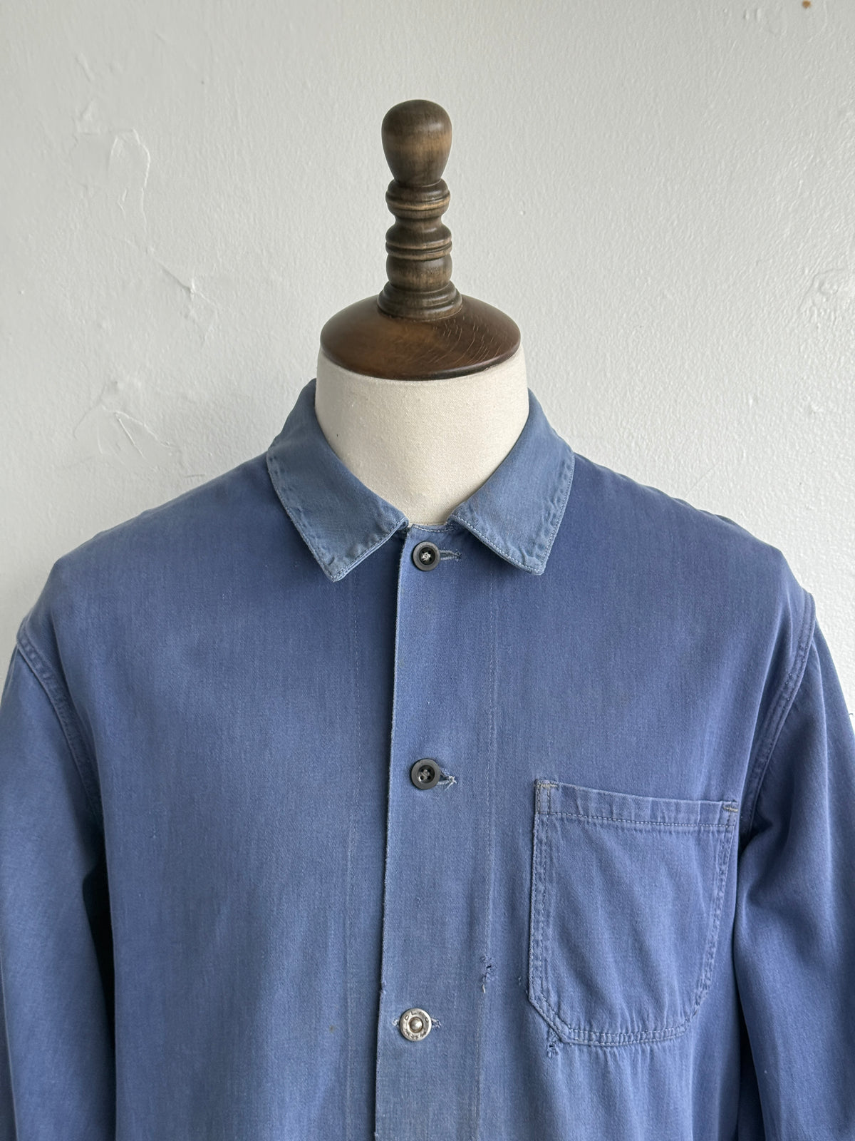 Thrashed Blue French 1950's Vintage Workwear Chore Jacket CH535 - Medium