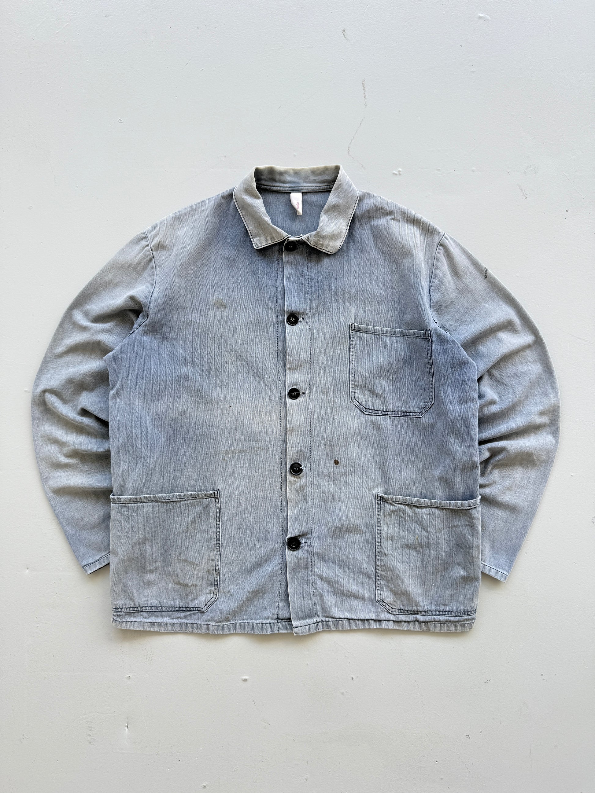 Thrashed Faded Blue French Vintage Workwear Chore Jacket CH361 - Small